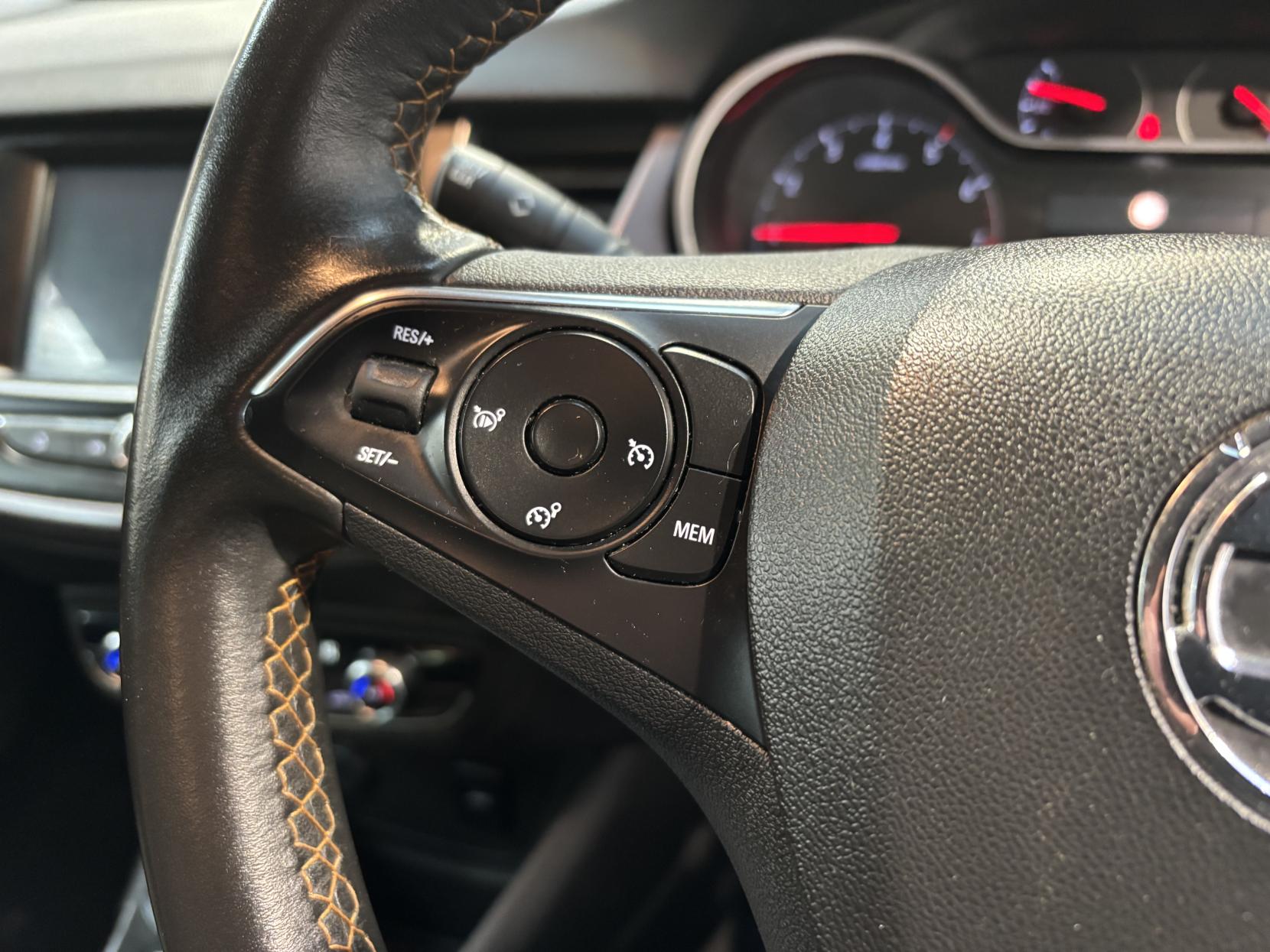 Vauxhall Crossland X 1.2 Elite SUV 5dr Petrol Manual Euro 6 (s/s) (83 ps)