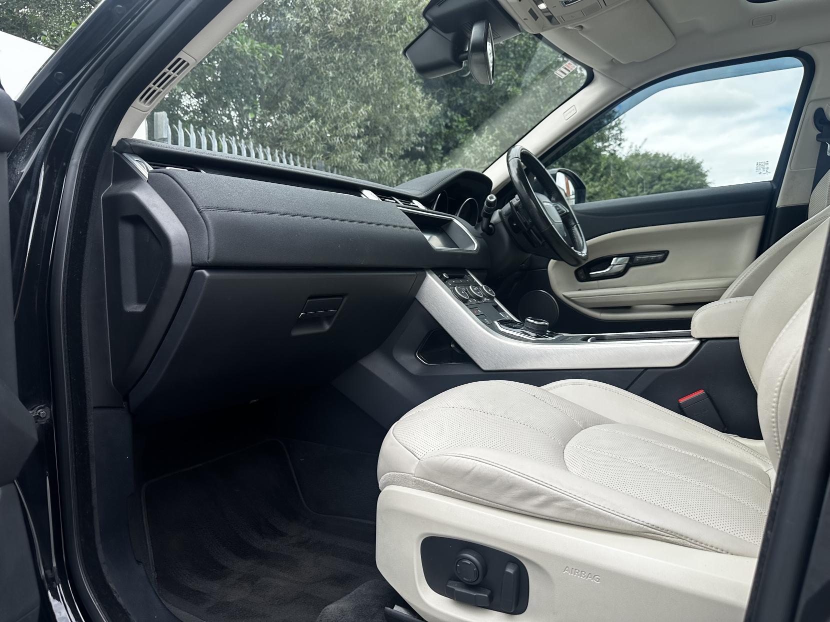 Land Rover Range Rover Evoque 2.0 TD4 HSE Dynamic Lux SUV 5dr Diesel Auto 4WD Euro 6 (s/s) (180 ps)