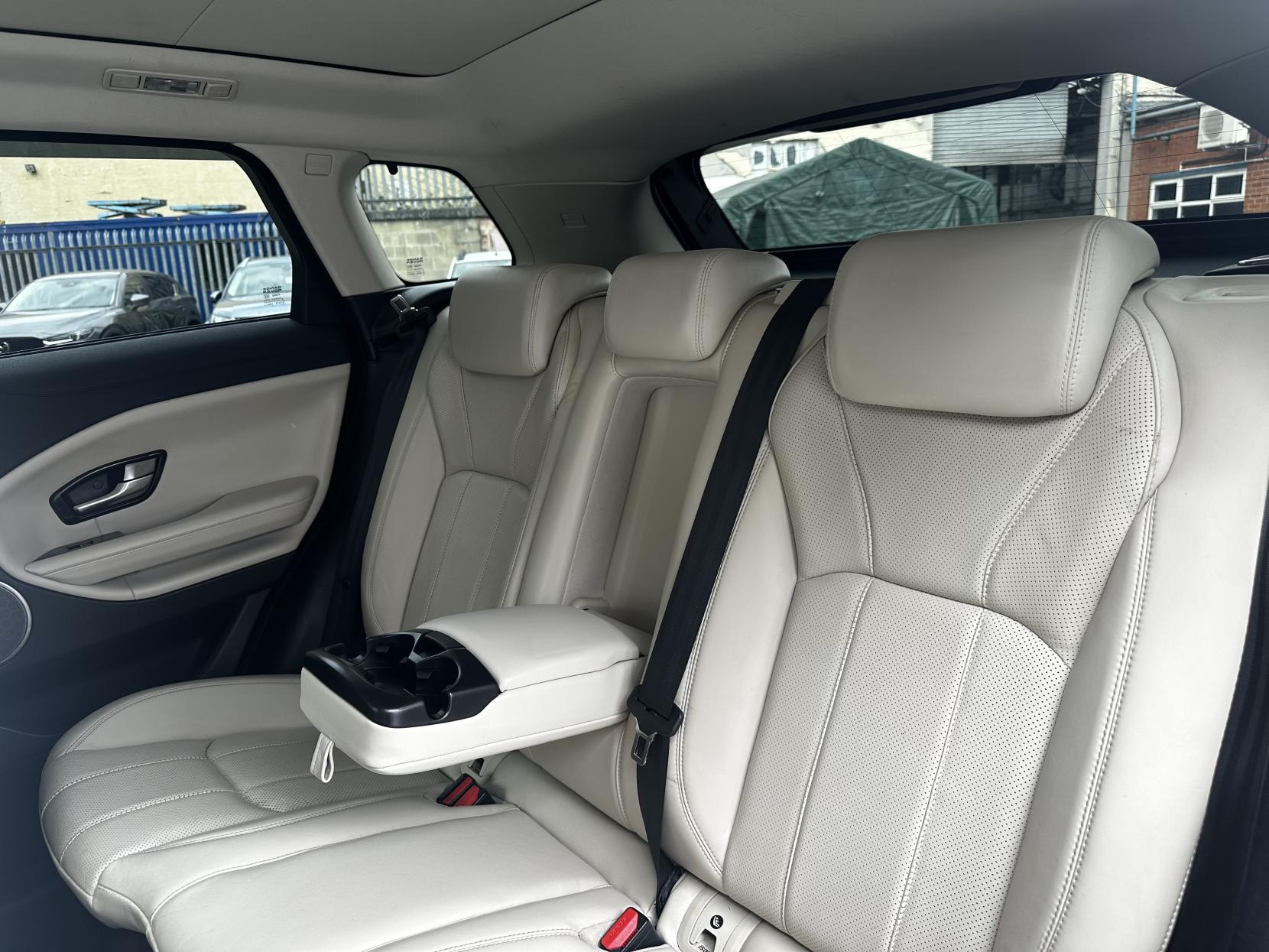 Land Rover Range Rover Evoque 2.0 TD4 HSE Dynamic Lux SUV 5dr Diesel Auto 4WD Euro 6 (s/s) (180 ps)
