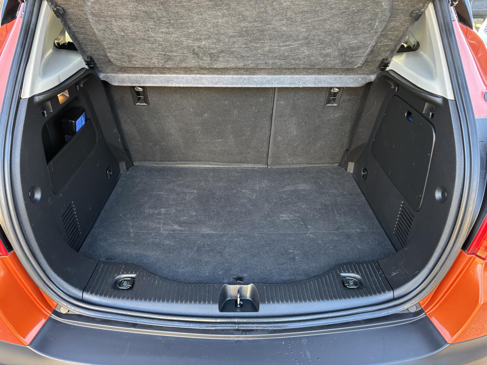 Vauxhall Mokka 1.6 CDTi SE SUV 5dr Diesel Manual 4WD Euro 6 (s/s) (136 ps)