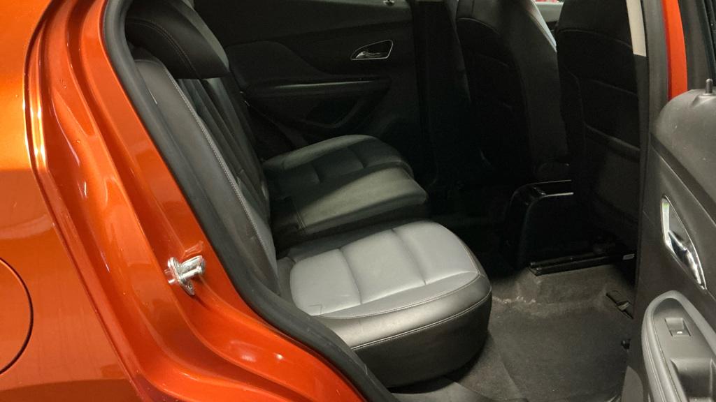 Vauxhall Mokka 1.6 CDTi SE SUV 5dr Diesel Manual 4WD Euro 6 (s/s) (136 ps)