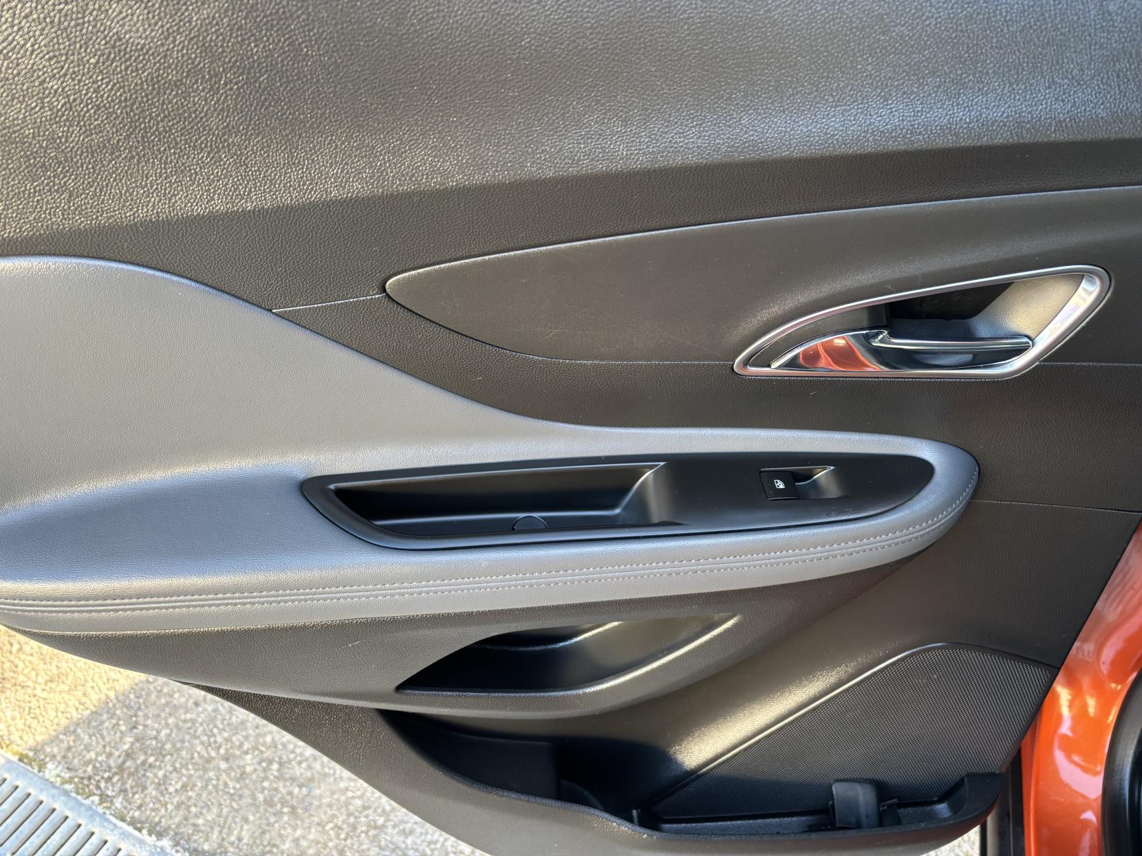 Vauxhall Mokka 1.6 CDTi SE SUV 5dr Diesel Manual 4WD Euro 6 (s/s) (136 ps)