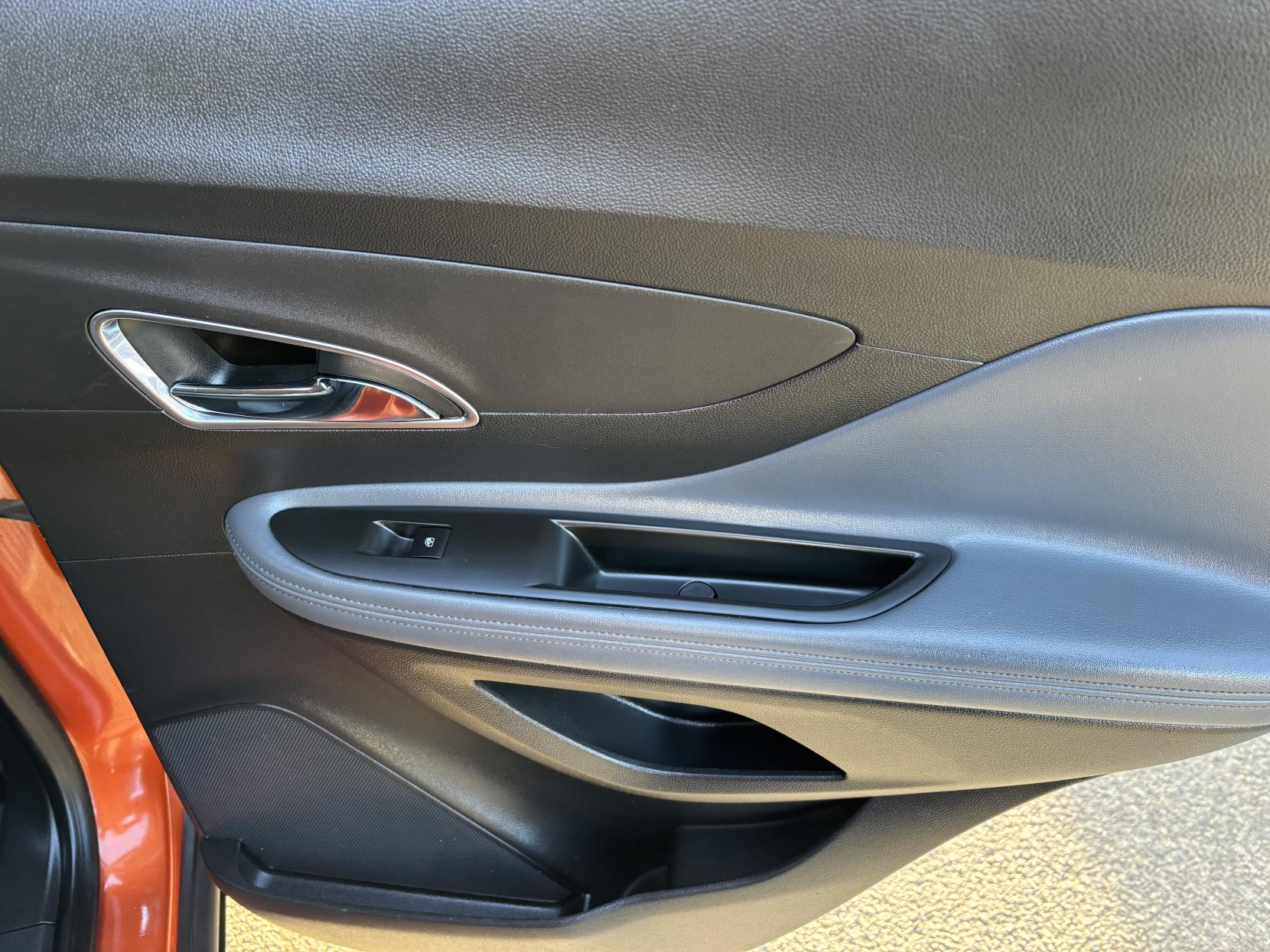 Vauxhall Mokka 1.6 CDTi SE SUV 5dr Diesel Manual 4WD Euro 6 (s/s) (136 ps)