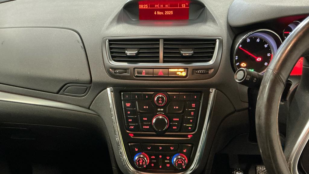 Vauxhall Mokka 1.6 CDTi SE SUV 5dr Diesel Manual 4WD Euro 6 (s/s) (136 ps)