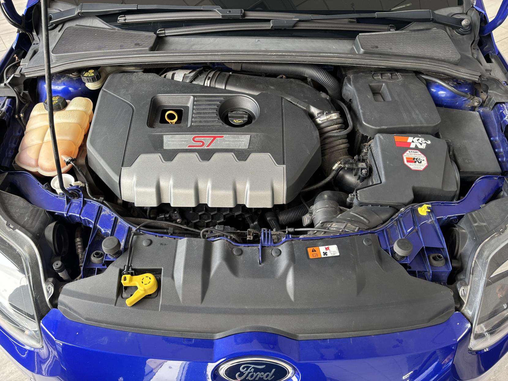 Ford Focus 2.0T EcoBoost ST-2 Hatchback 5dr Petrol Manual Euro 5 (s/s) (250 ps)