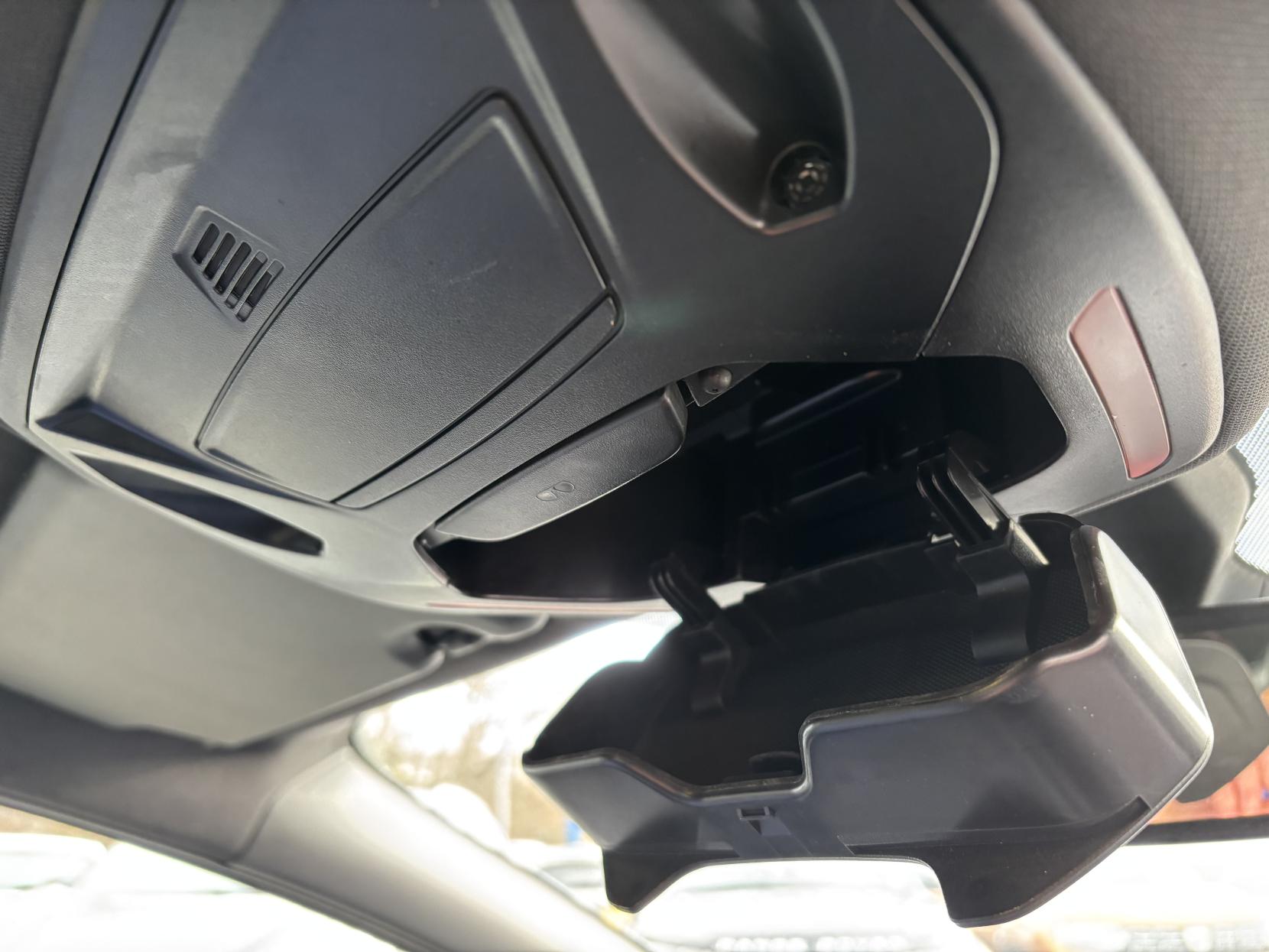 Ford Focus 2.0T EcoBoost ST-2 Hatchback 5dr Petrol Manual Euro 5 (s/s) (250 ps)