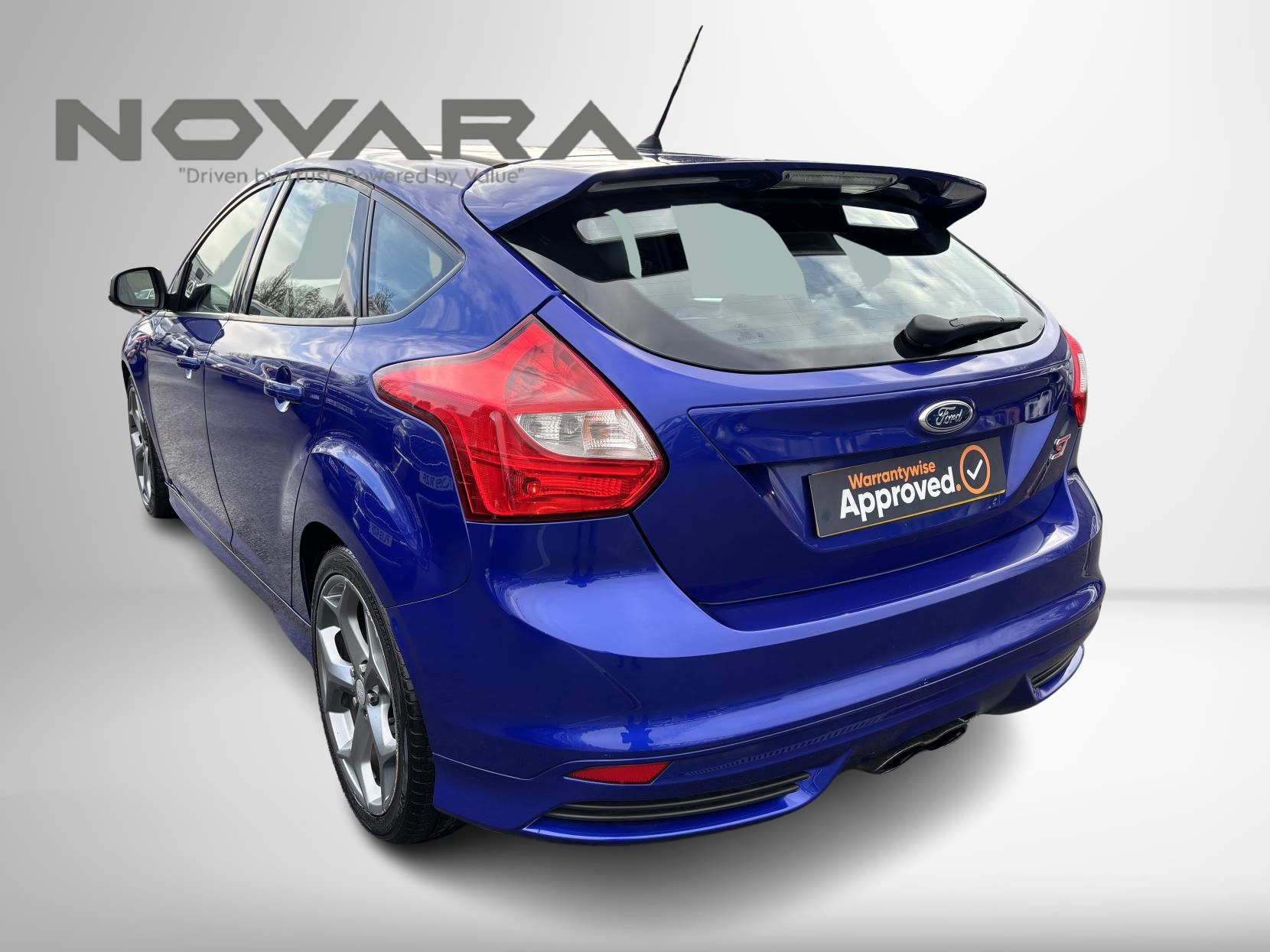 Ford Focus 2.0T EcoBoost ST-2 Hatchback 5dr Petrol Manual Euro 5 (s/s) (250 ps)