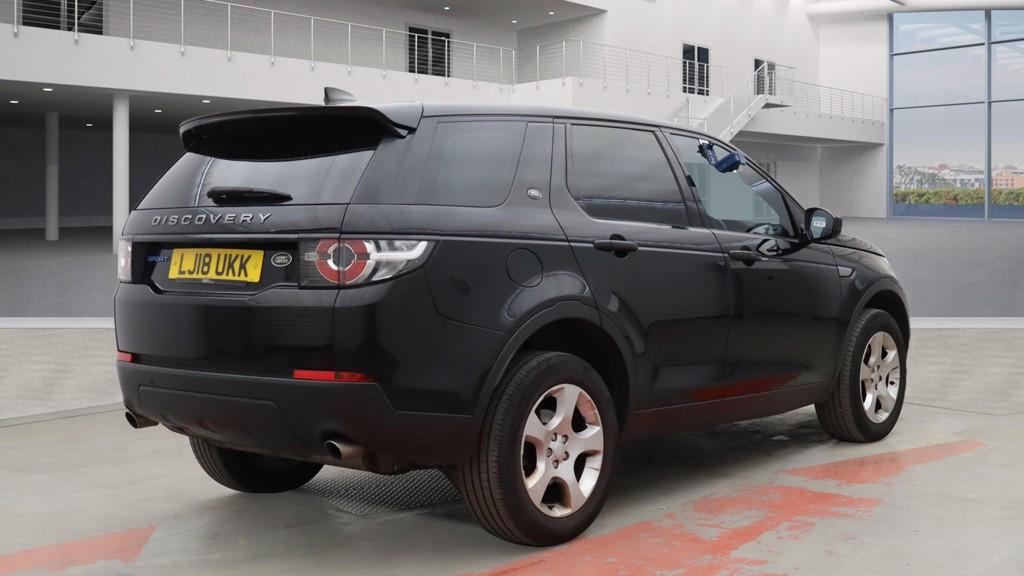 Land Rover Discovery Sport 2.0 eD4 Pure SUV 5dr Diesel Manual Euro 6 (s/s) (5 Seat) (150 ps)