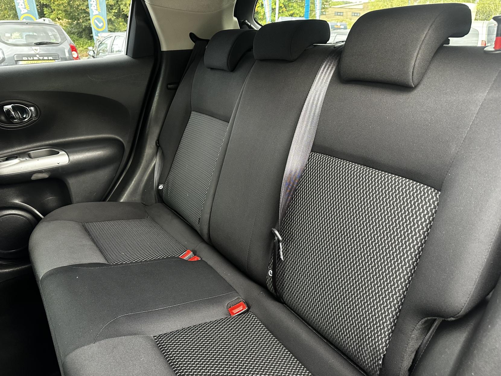 Nissan Juke 1.5 dCi 8v Acenta SUV 5dr Diesel Manual Euro 5 (s/s) (110 ps)