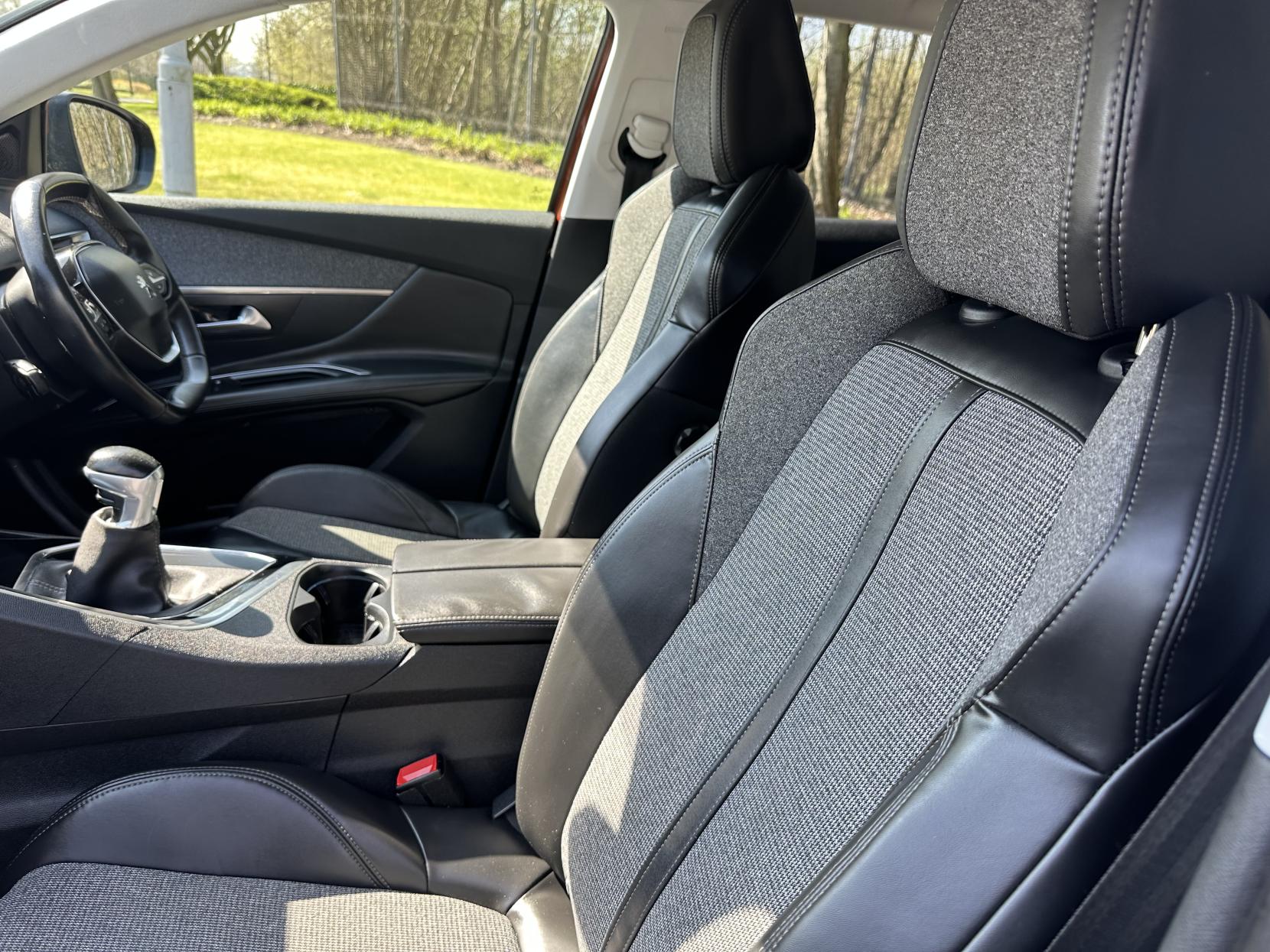 Peugeot 3008 1.5 BlueHDi Allure SUV 5dr Diesel Manual Euro 6 (s/s) (130 ps)