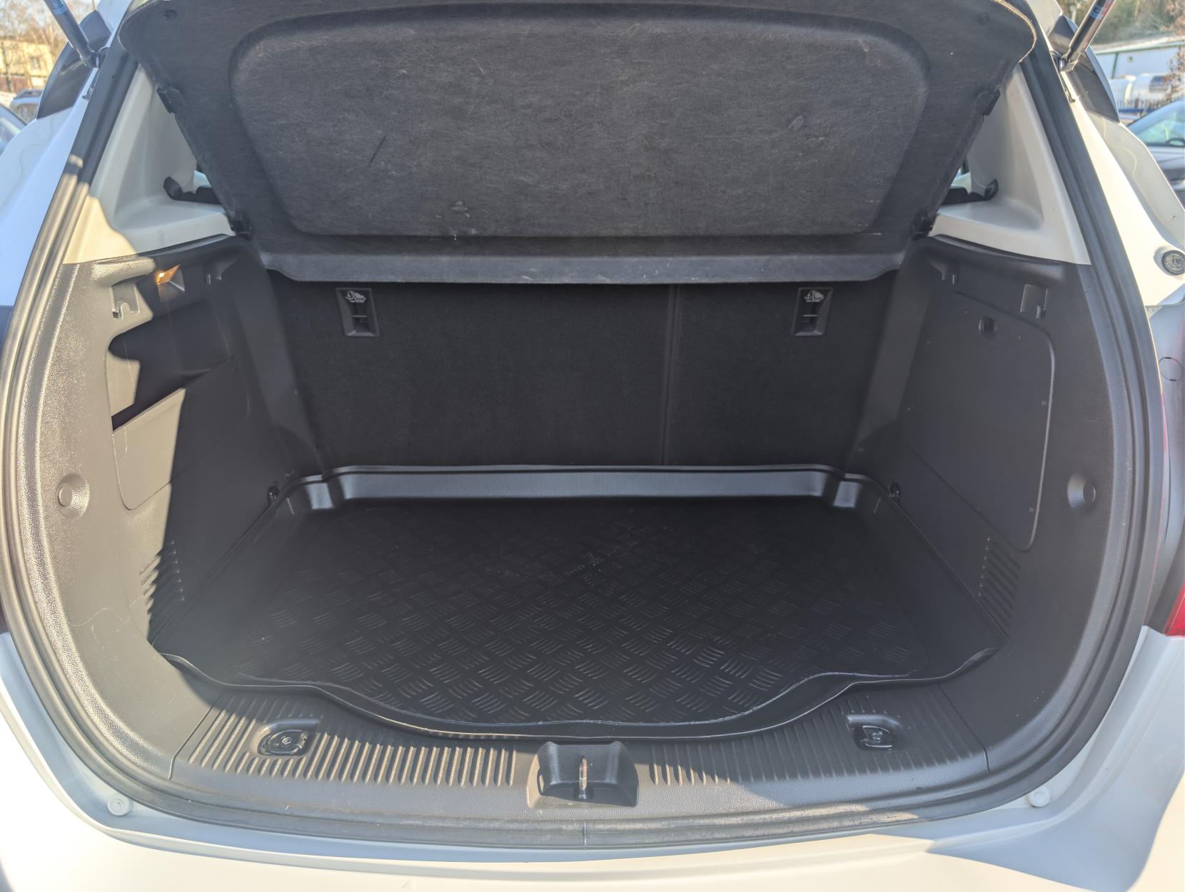 Vauxhall Mokka X 1.6 CDTi ecoTEC D Griffin SUV 5dr Diesel Manual Euro 6 (s/s) (136 ps)