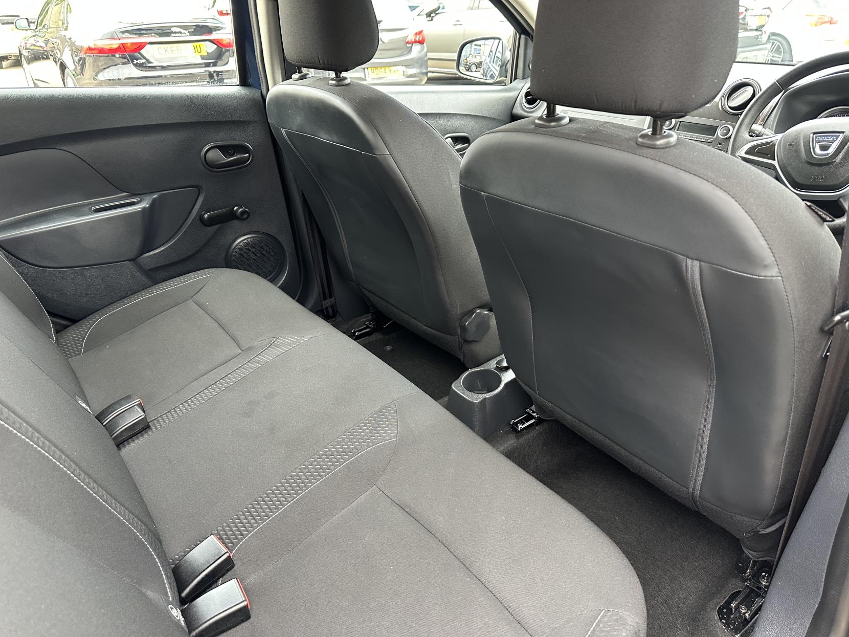 Dacia Sandero 1.0 SCe Ambiance Hatchback 5dr Petrol Manual Euro 6 (75 ps)