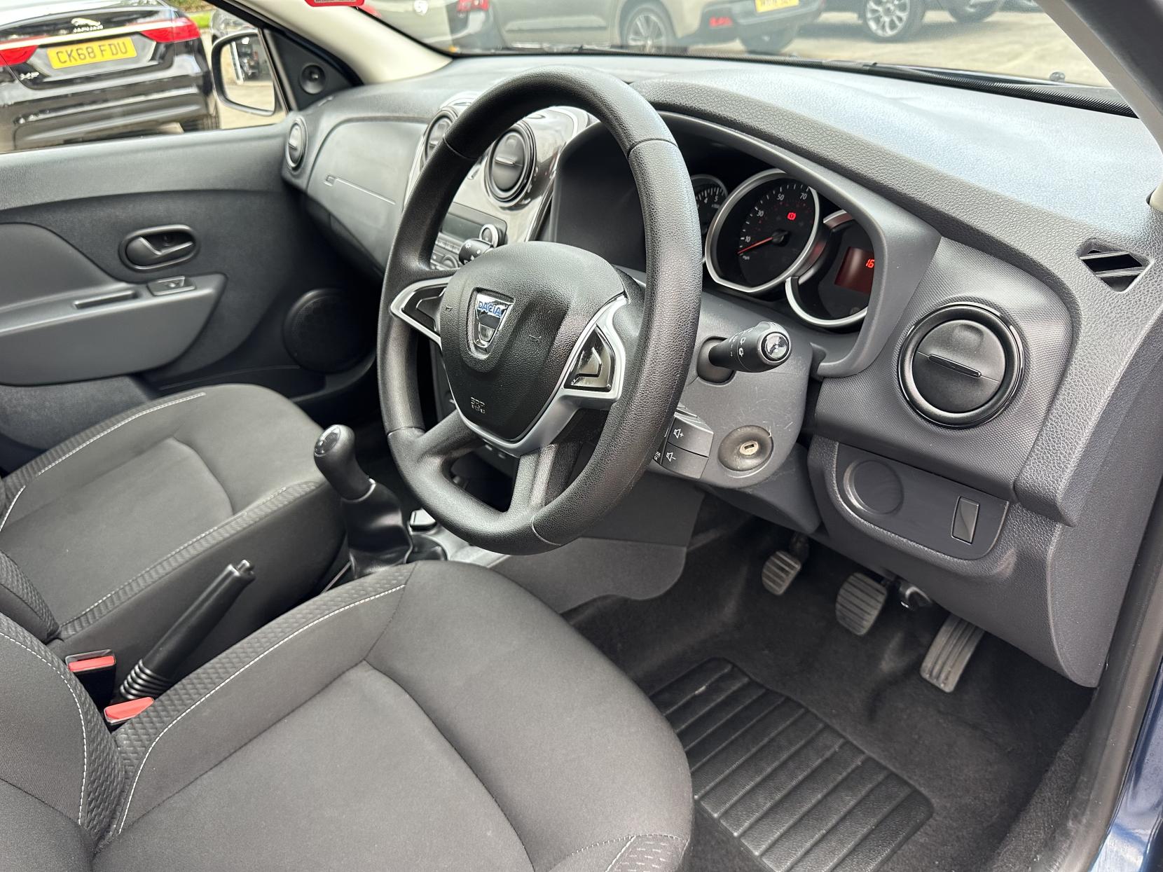 Dacia Sandero 1.0 SCe Ambiance Hatchback 5dr Petrol Manual Euro 6 (75 ps)