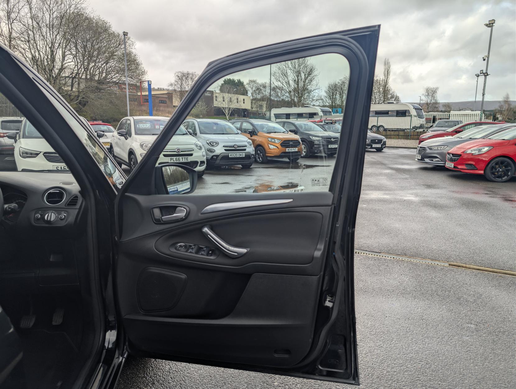 Ford Galaxy 1.6 TDCi Titanium MPV 5dr Diesel Manual Euro 5 (s/s) (115 ps)