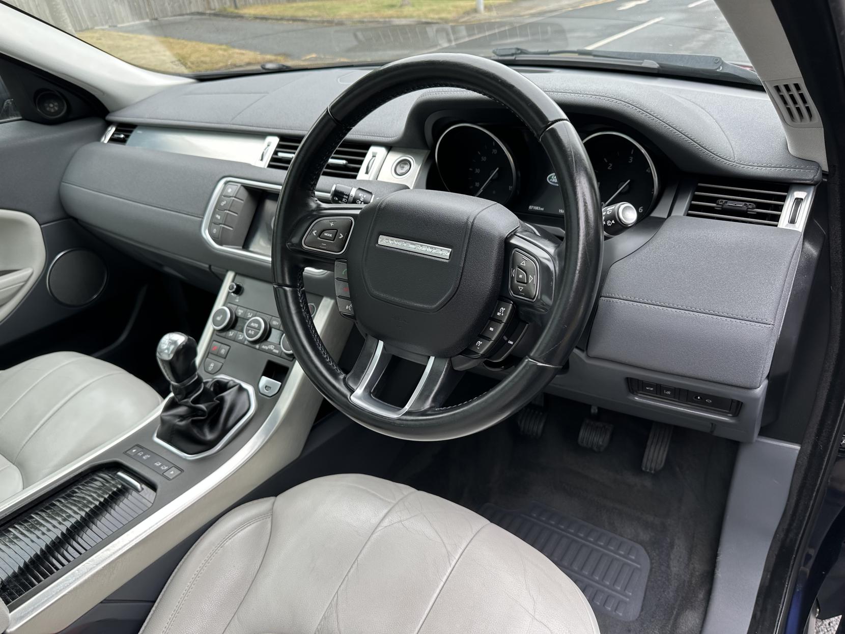 Land Rover Range Rover Evoque 2.0 SE Tech SUV (2015 - 2018)