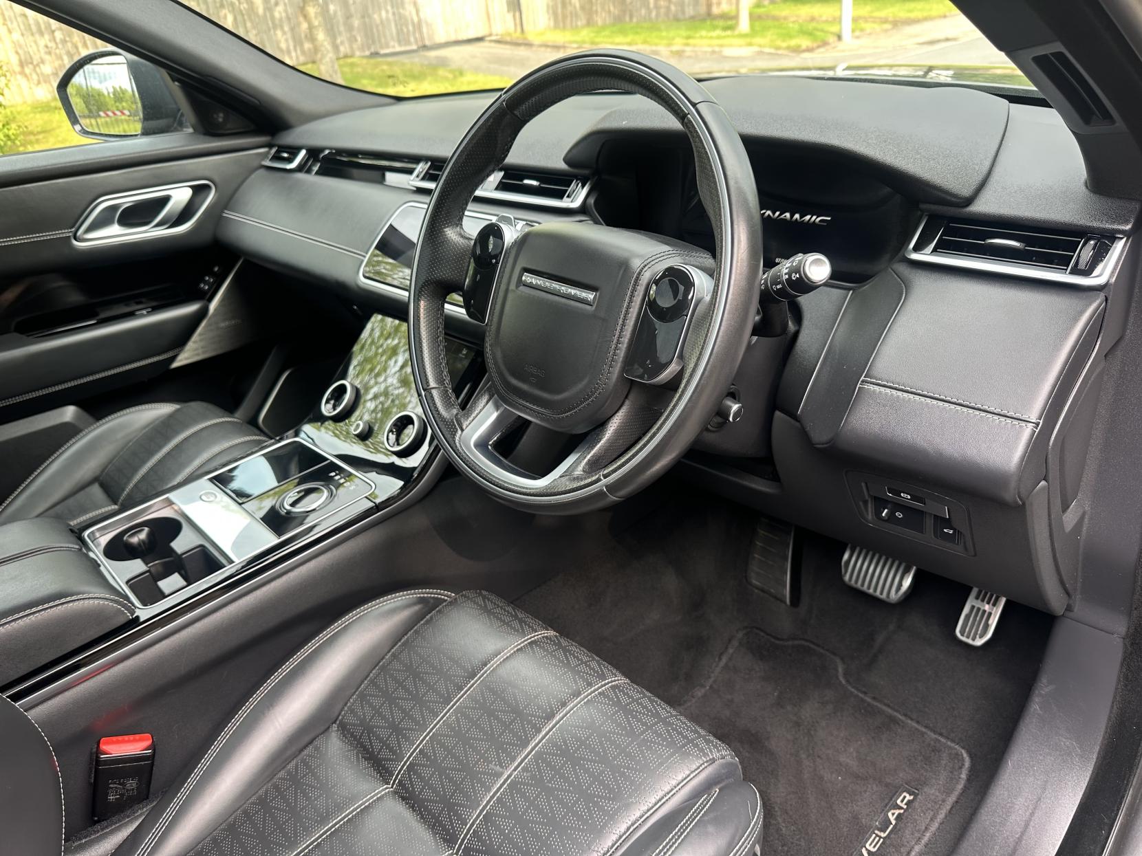 Land Rover Range Rover Velar 2.0 P300 R-Dynamic HSE GPF SUV 5dr Petrol Auto 4WD Euro 6 (s/s) (300 ps)