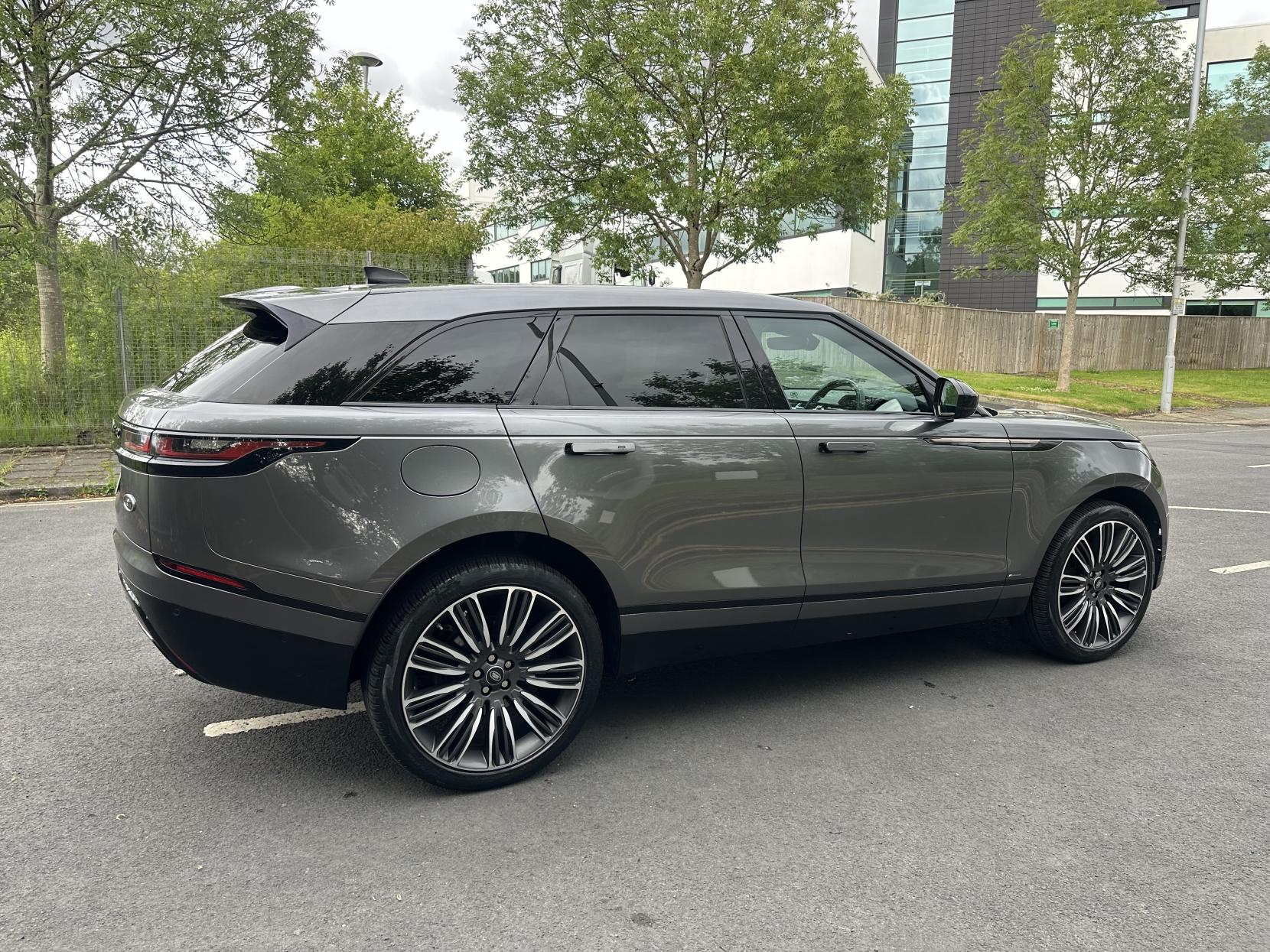Land Rover Range Rover Velar 2.0 P300 R-Dynamic HSE GPF SUV 5dr Petrol Auto 4WD Euro 6 (s/s) (300 ps)