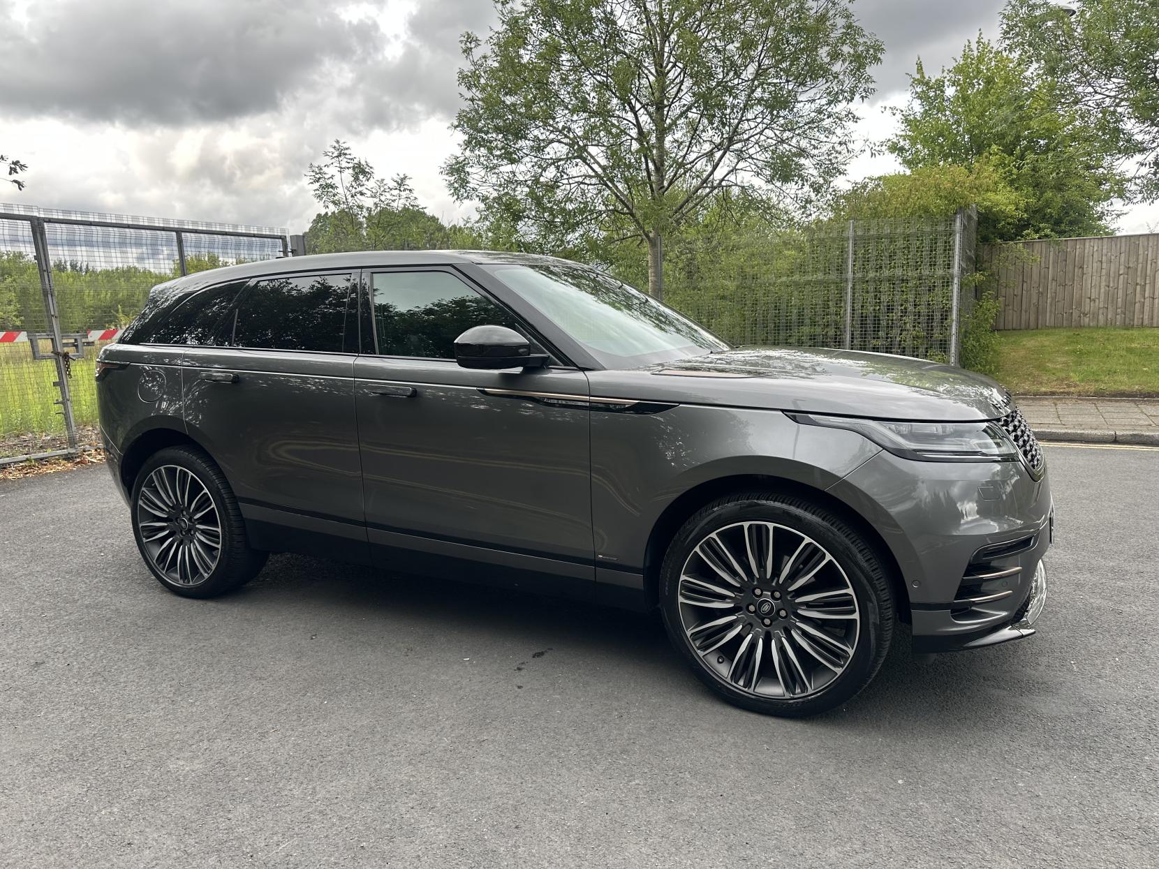 Land Rover Range Rover Velar 2.0 P300 R-Dynamic HSE GPF SUV 5dr Petrol Auto 4WD Euro 6 (s/s) (300 ps)