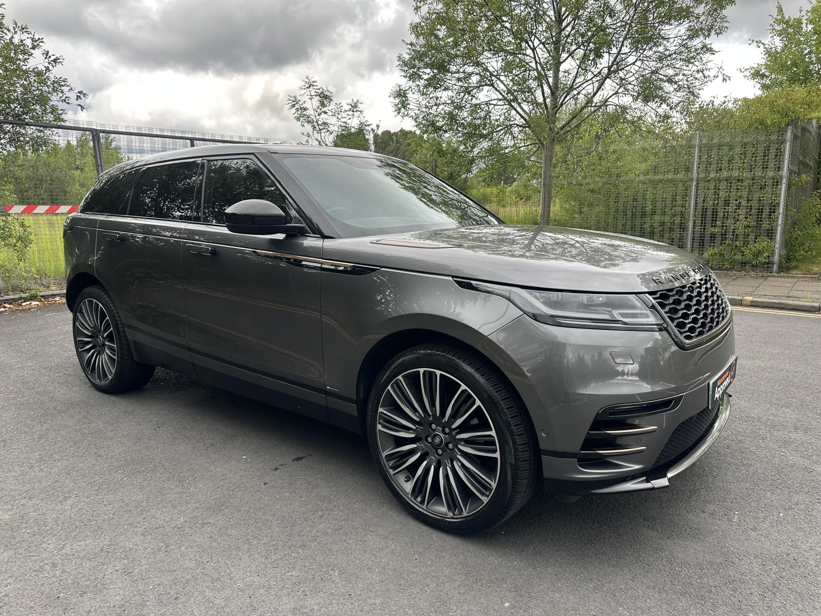 Land Rover Range Rover Velar 2.0 P300 R-Dynamic HSE GPF SUV 5dr Petrol Auto 4WD Euro 6 (s/s) (300 ps)