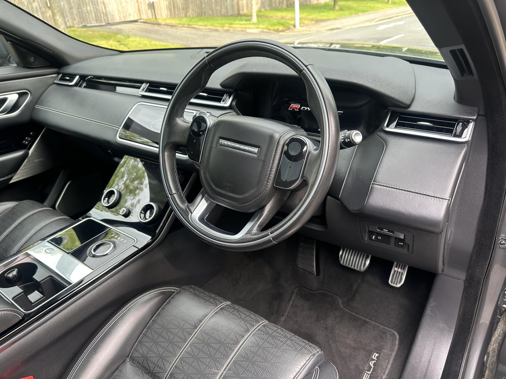 Land Rover Range Rover Velar 2.0 P300 R-Dynamic HSE GPF SUV 5dr Petrol Auto 4WD Euro 6 (s/s) (300 ps)