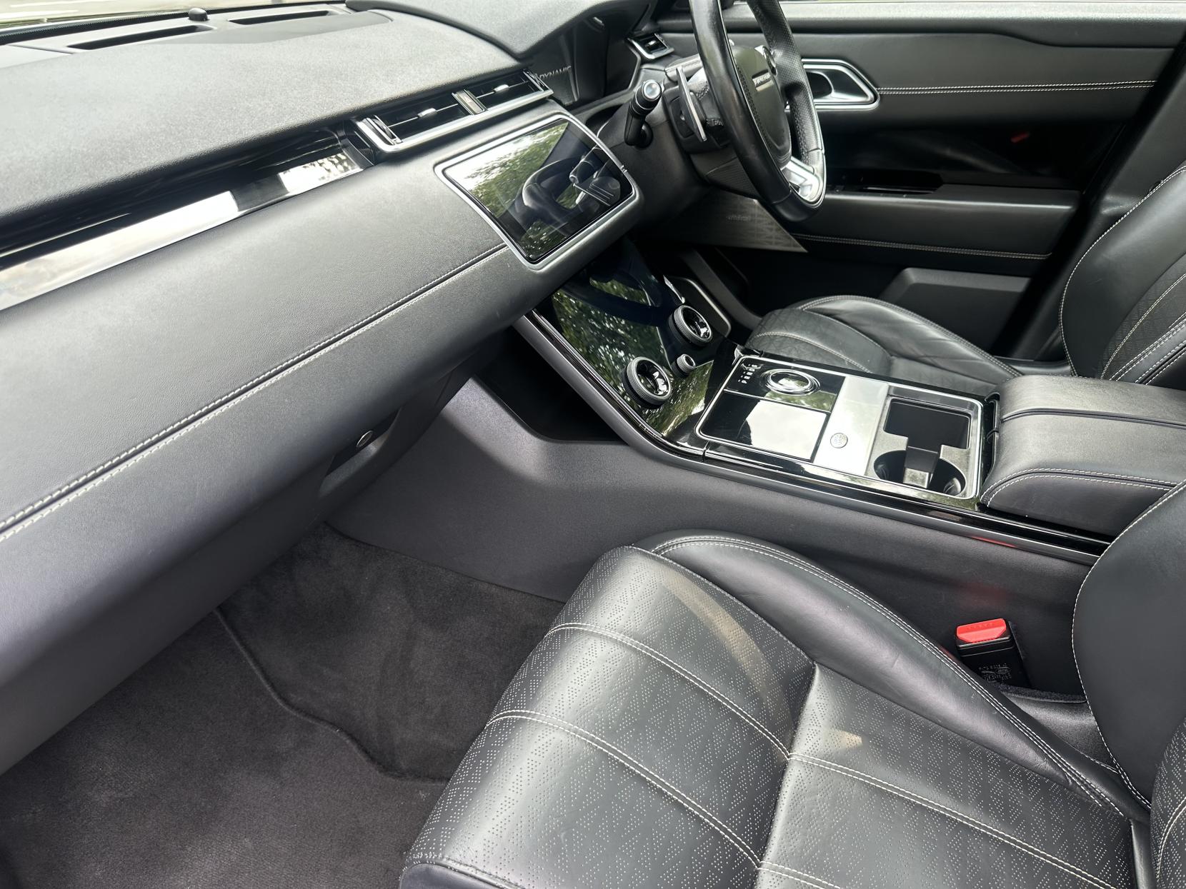 Land Rover Range Rover Velar 2.0 P300 R-Dynamic HSE GPF SUV 5dr Petrol Auto 4WD Euro 6 (s/s) (300 ps)