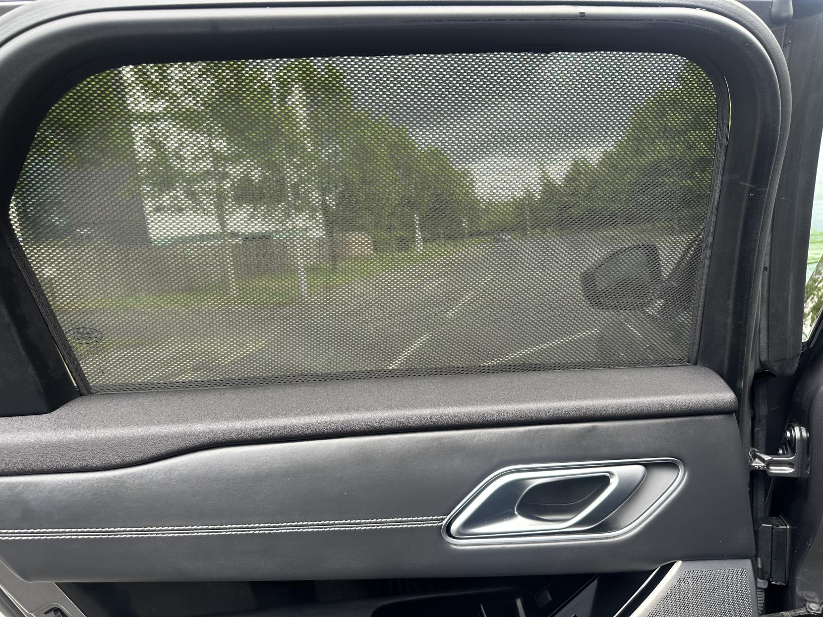Land Rover Range Rover Velar 2.0 P300 R-Dynamic HSE GPF SUV 5dr Petrol Auto 4WD Euro 6 (s/s) (300 ps)