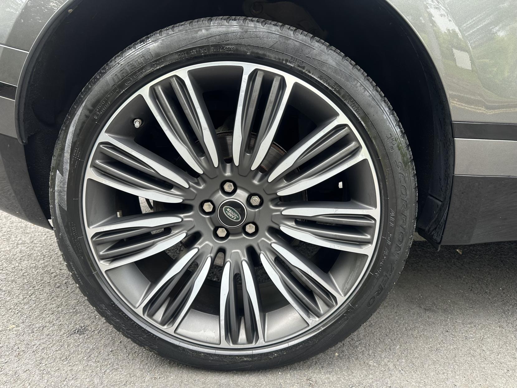 Land Rover Range Rover Velar 2.0 P300 R-Dynamic HSE GPF SUV 5dr Petrol Auto 4WD Euro 6 (s/s) (300 ps)