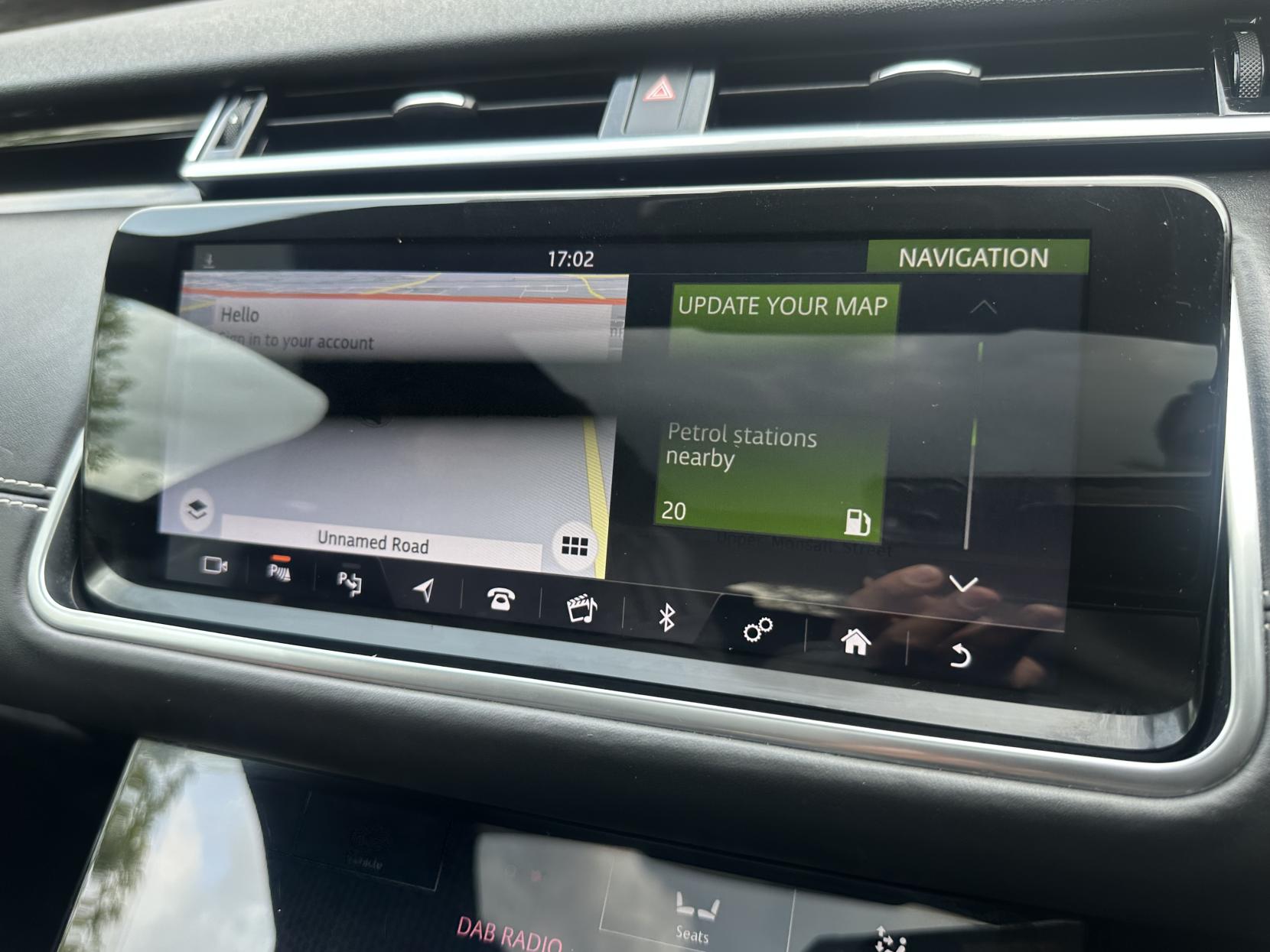 Land Rover Range Rover Velar 2.0 P300 R-Dynamic HSE GPF SUV 5dr Petrol Auto 4WD Euro 6 (s/s) (300 ps)
