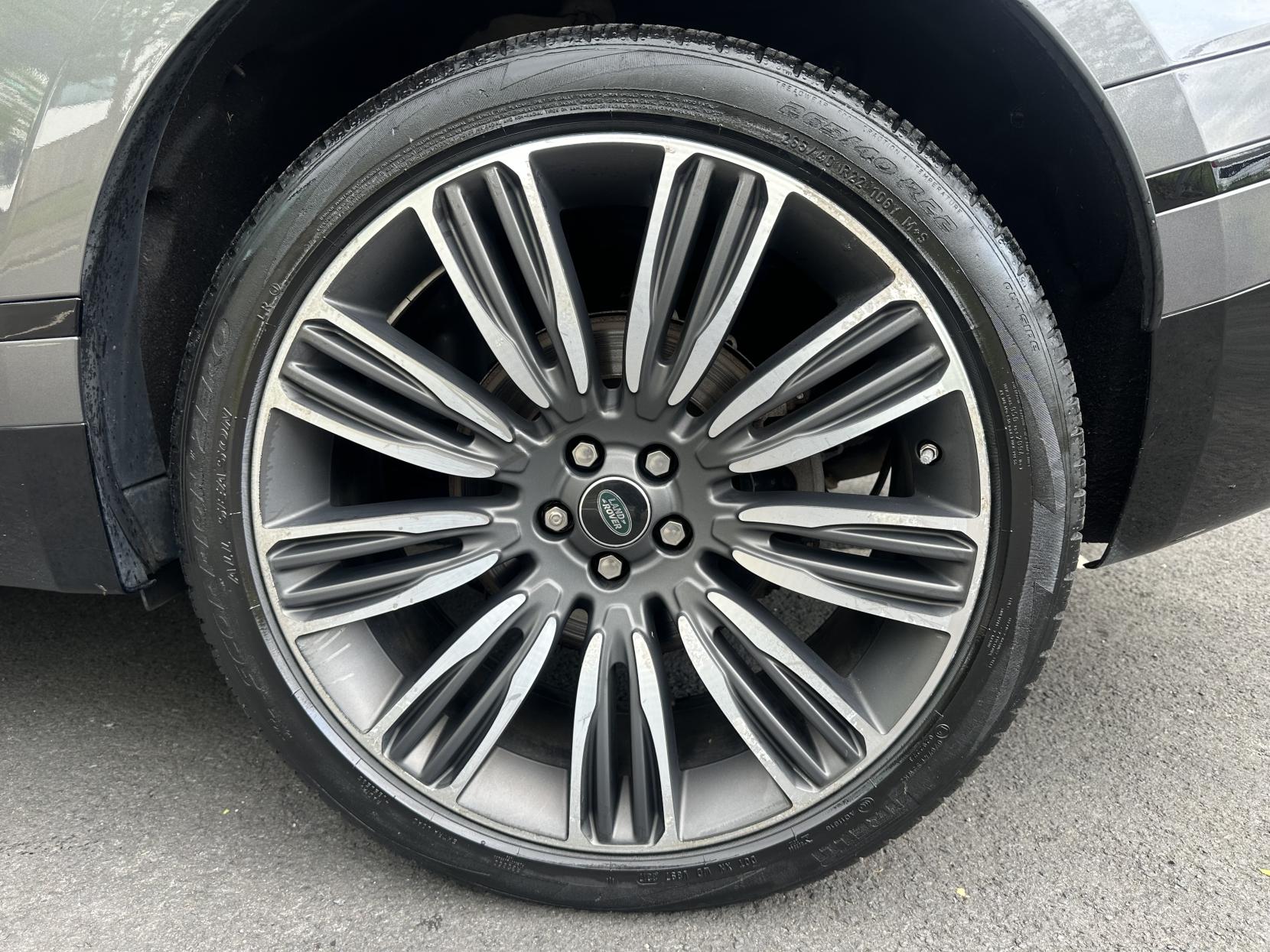 Land Rover Range Rover Velar 2.0 P300 R-Dynamic HSE GPF SUV 5dr Petrol Auto 4WD Euro 6 (s/s) (300 ps)