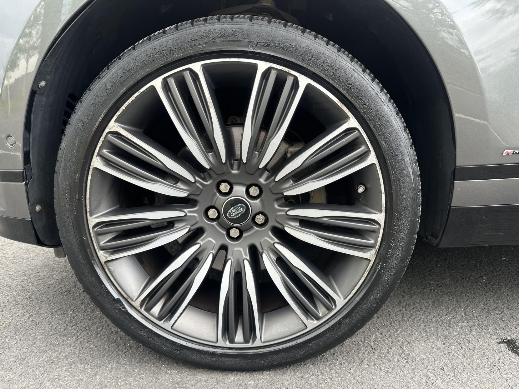 Land Rover Range Rover Velar 2.0 P300 R-Dynamic HSE GPF SUV 5dr Petrol Auto 4WD Euro 6 (s/s) (300 ps)