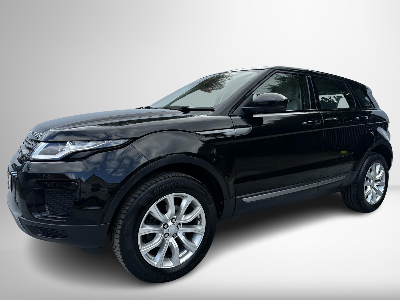 Land Rover Range Rover Evoque 2.0 eD4 SE SUV 5dr Diesel Manual FWD Euro 6 (s/s) (150 ps)