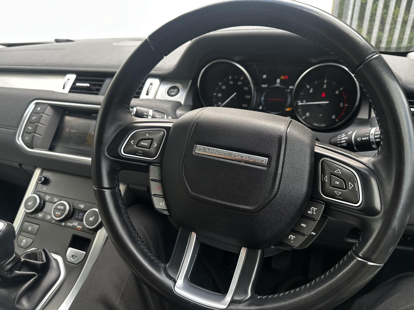 Land Rover Range Rover Evoque 2.0 eD4 SE SUV 5dr Diesel Manual FWD Euro 6 (s/s) (150 ps)