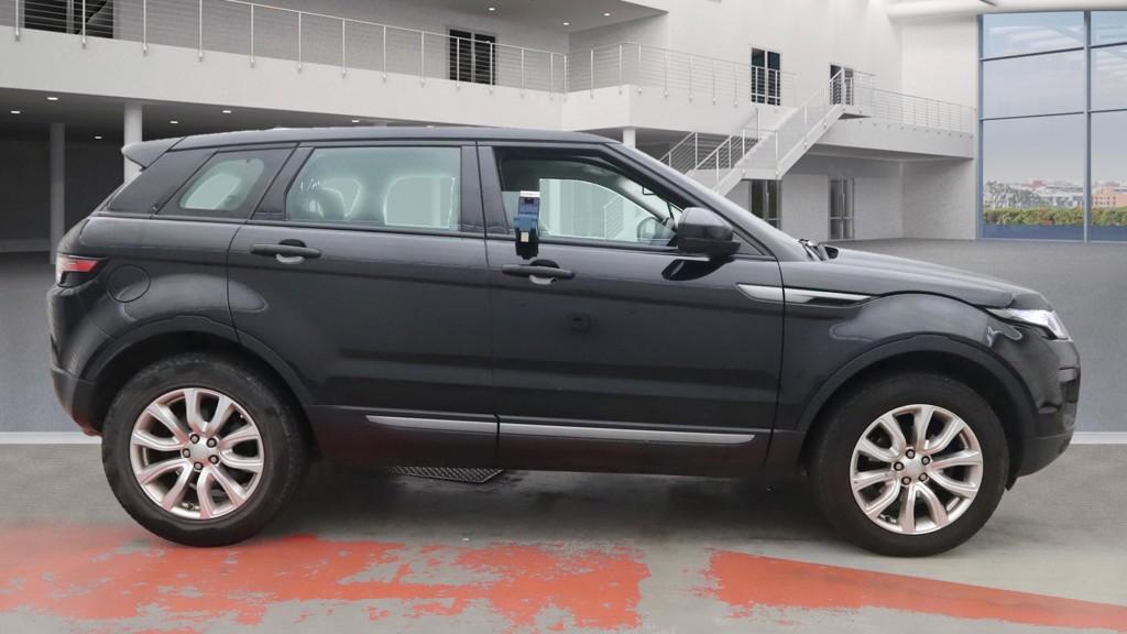 Land Rover Range Rover Evoque 2.0 eD4 SE SUV 5dr Diesel Manual FWD Euro 6 (s/s) (150 ps)