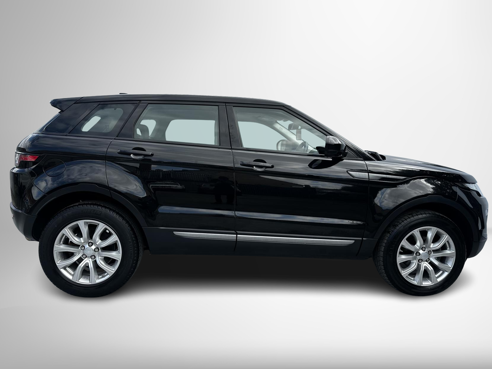 Land Rover Range Rover Evoque 2.0 eD4 SE SUV 5dr Diesel Manual FWD Euro 6 (s/s) (150 ps)