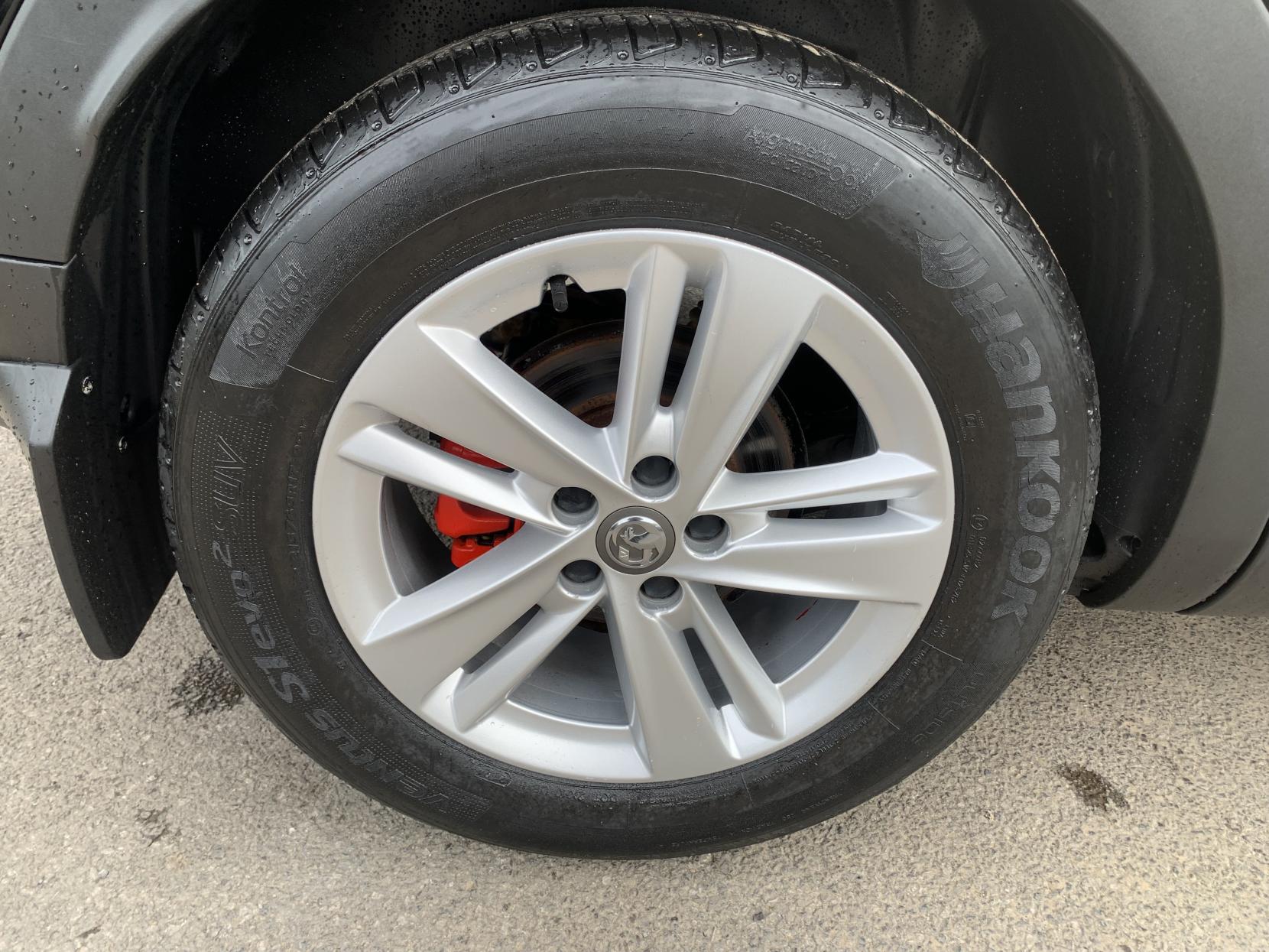 Vauxhall Grandland X 1.2 Turbo GPF SE SUV 5dr Petrol Manual Euro 6 (s/s) (130 ps)