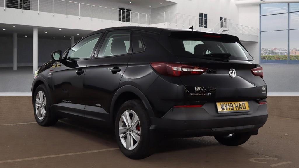 Vauxhall Grandland X 1.2 Turbo GPF SE SUV 5dr Petrol Manual Euro 6 (s/s) (130 ps)