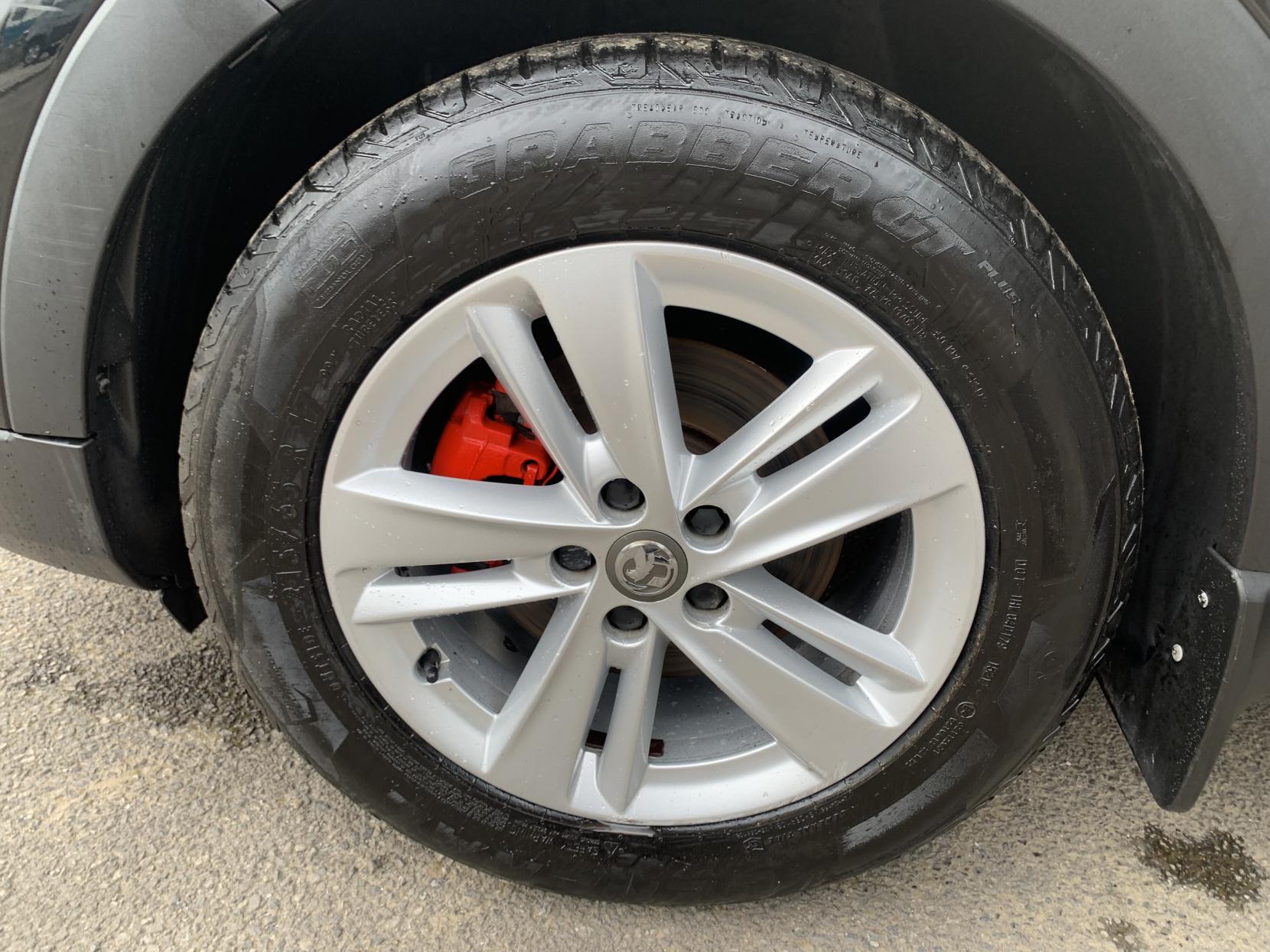 Vauxhall Grandland X 1.2 Turbo GPF SE SUV 5dr Petrol Manual Euro 6 (s/s) (130 ps)