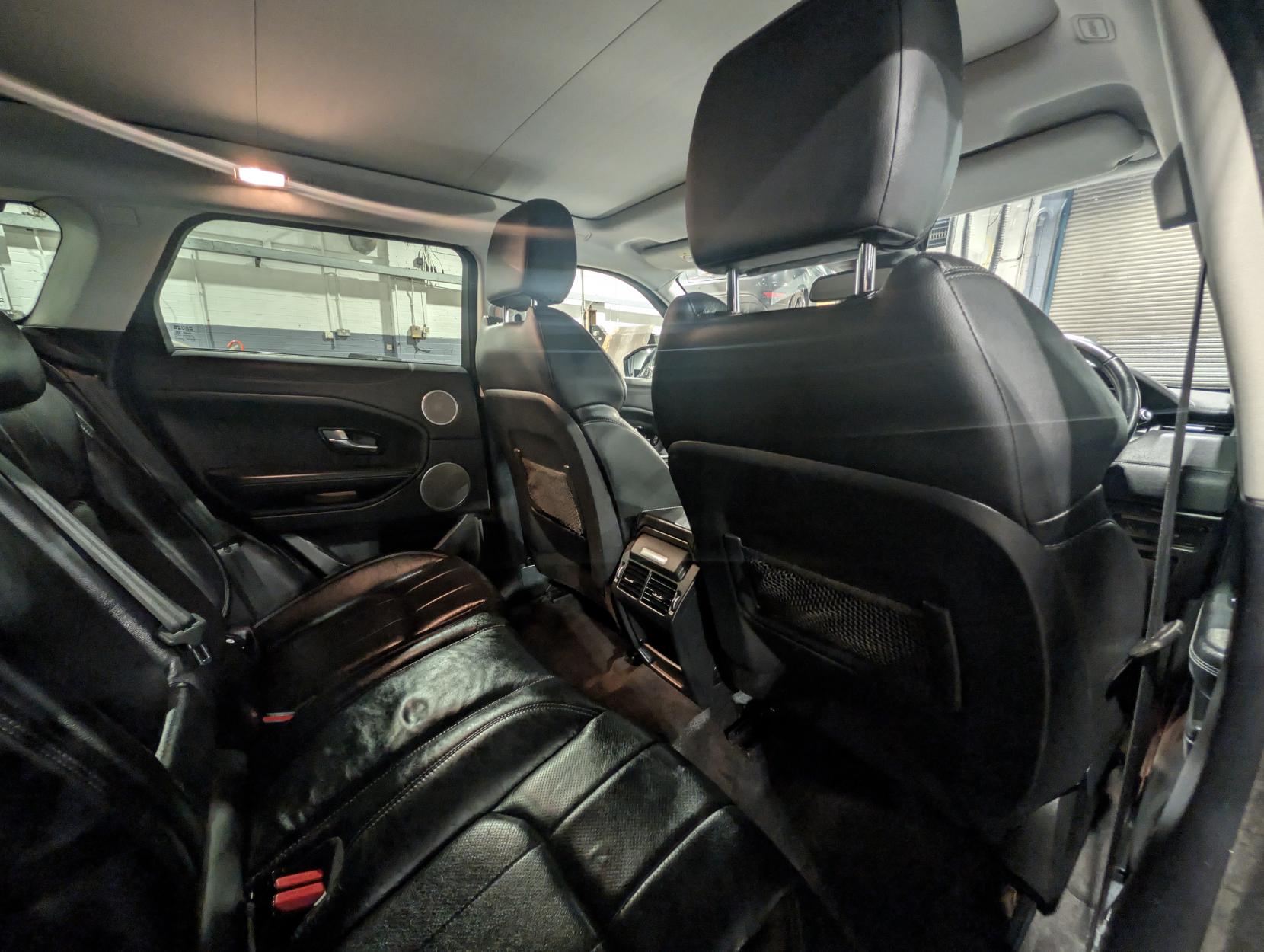 Land Rover Range Rover Evoque 2.0 TD4 SE Tech SUV 5dr Diesel Manual 4WD Euro 6 (s/s) (180 ps)