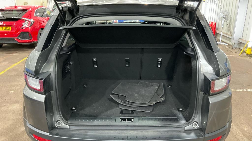 Land Rover Range Rover Evoque 2.0 TD4 SE Tech SUV 5dr Diesel Manual 4WD Euro 6 (s/s) (180 ps)