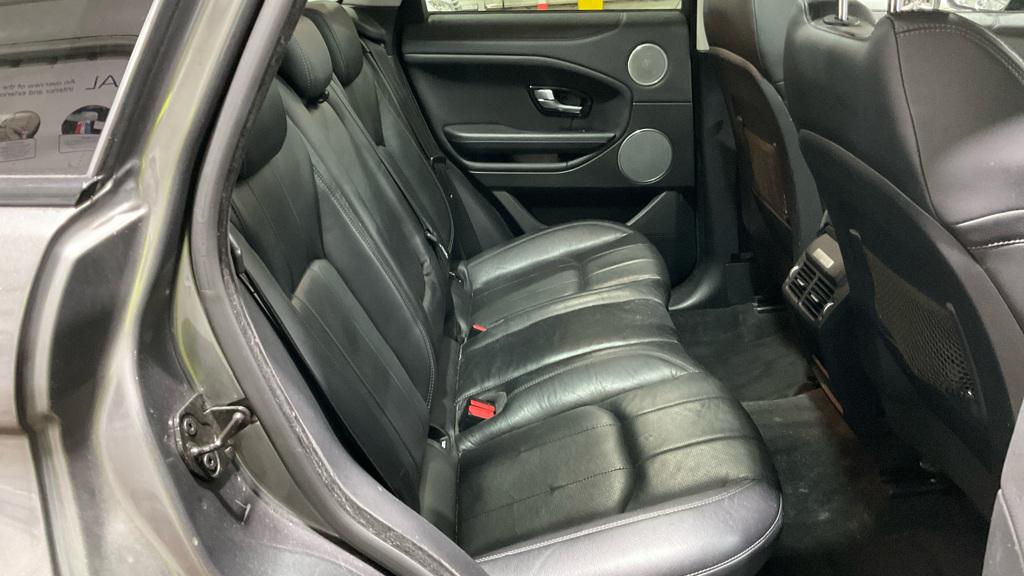 Land Rover Range Rover Evoque 2.0 TD4 SE Tech SUV 5dr Diesel Manual 4WD Euro 6 (s/s) (180 ps)