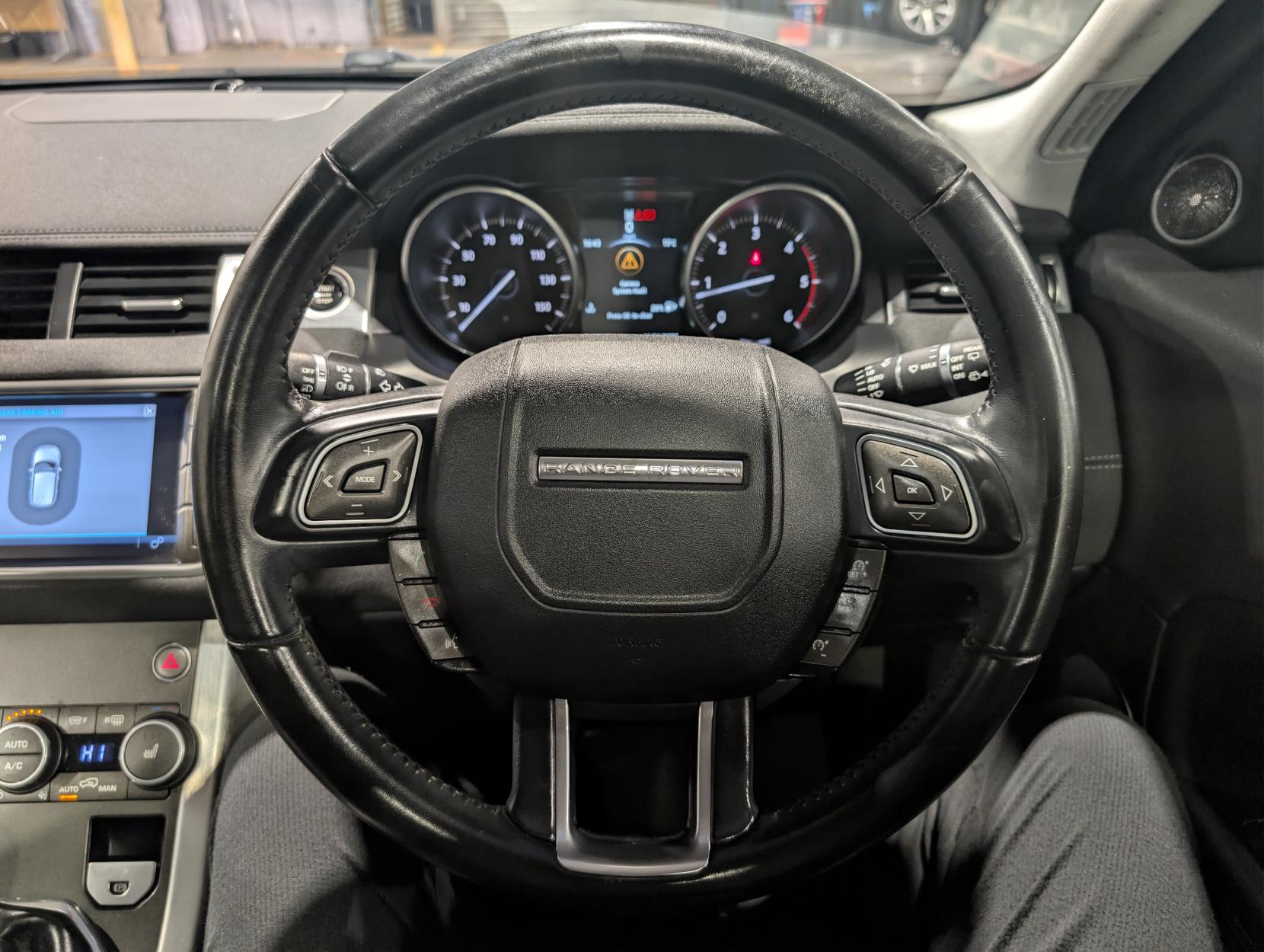 Land Rover Range Rover Evoque 2.0 TD4 SE Tech SUV 5dr Diesel Manual 4WD Euro 6 (s/s) (180 ps)