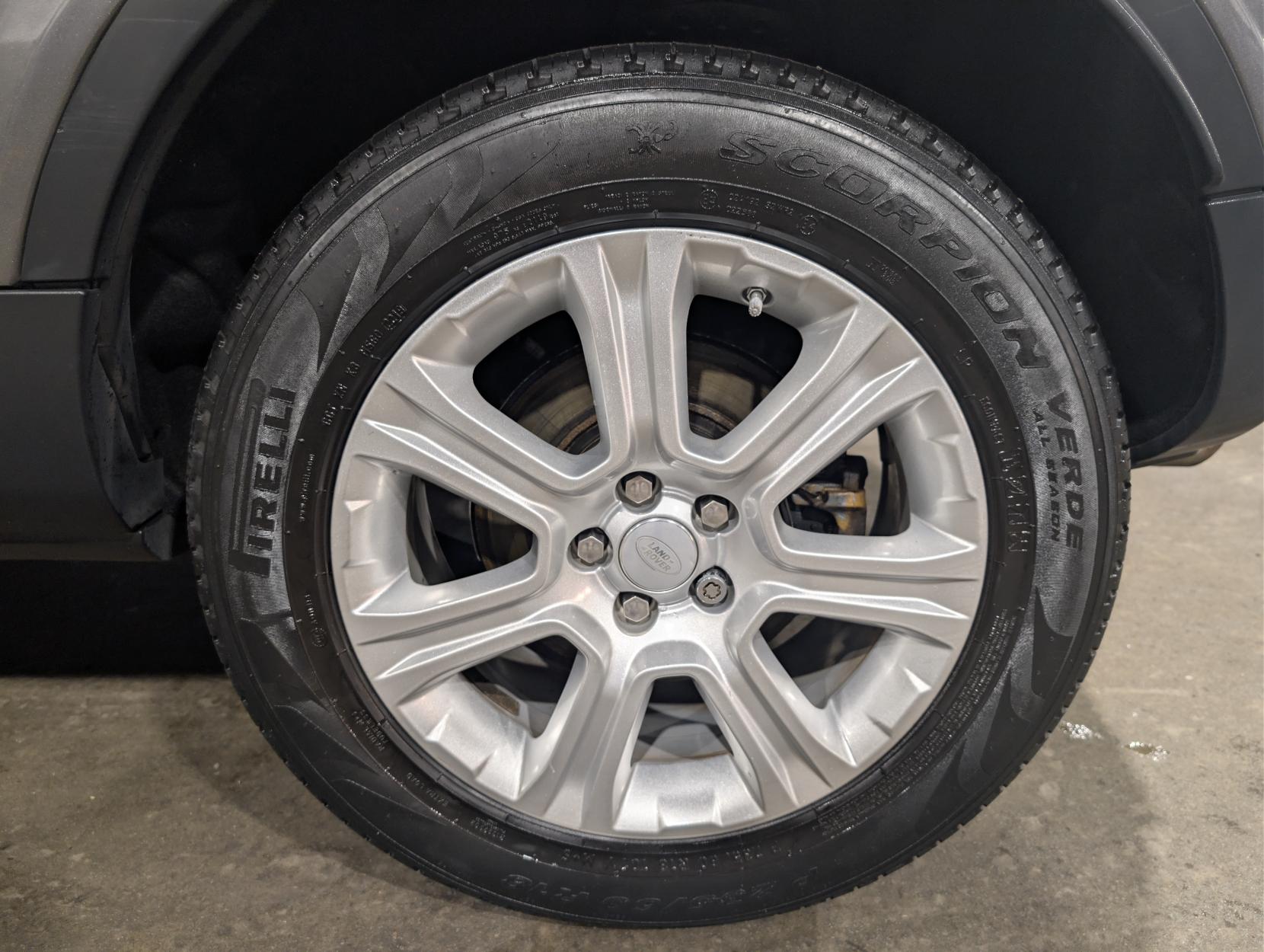 Land Rover Range Rover Evoque 2.0 TD4 SE Tech SUV 5dr Diesel Manual 4WD Euro 6 (s/s) (180 ps)