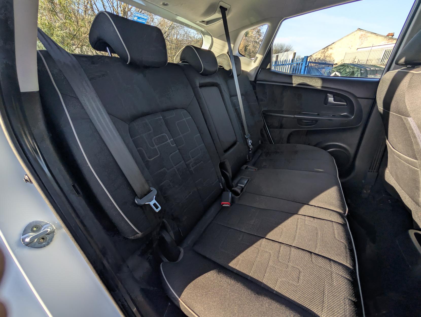 Kia Venga 1.4 EcoDynamics 2 MPV 5dr Petrol Manual Euro 5 (s/s) (89 bhp)