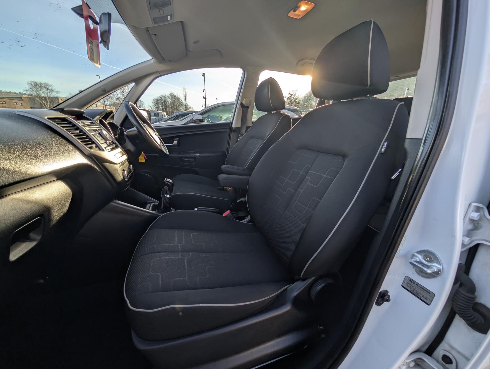 Kia Venga 1.4 EcoDynamics 2 MPV 5dr Petrol Manual Euro 5 (s/s) (89 bhp)