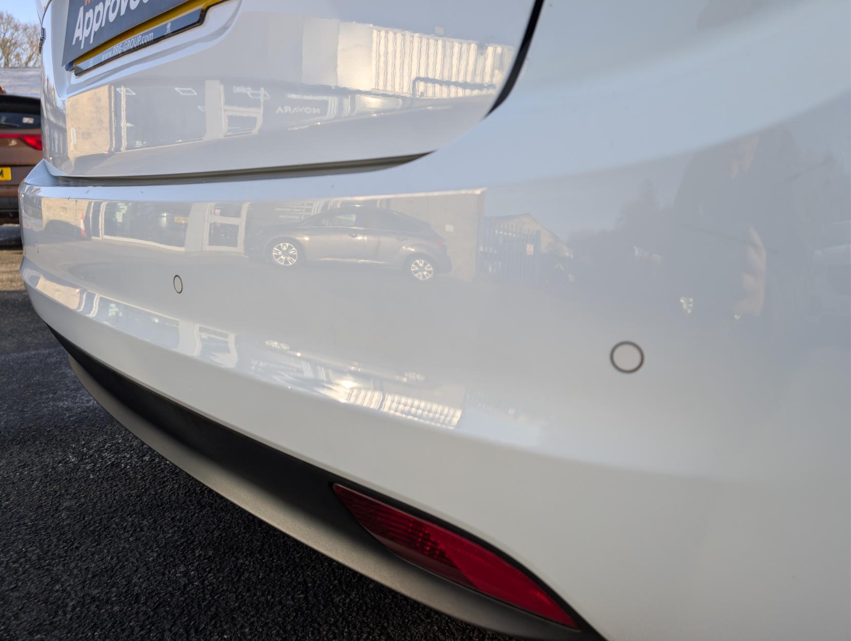 Kia Venga 1.4 EcoDynamics 2 MPV 5dr Petrol Manual Euro 5 (s/s) (89 bhp)