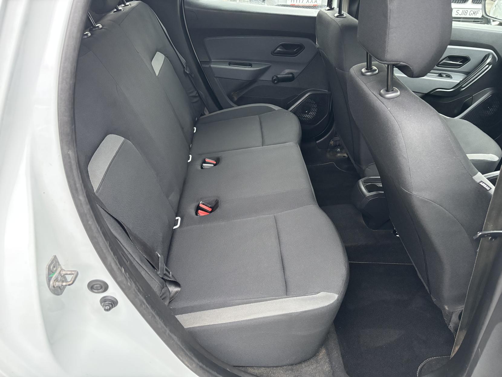 Dacia Duster 1.6 SCe Access SUV 5dr Petrol Manual Euro 6 (s/s) (115 ps)