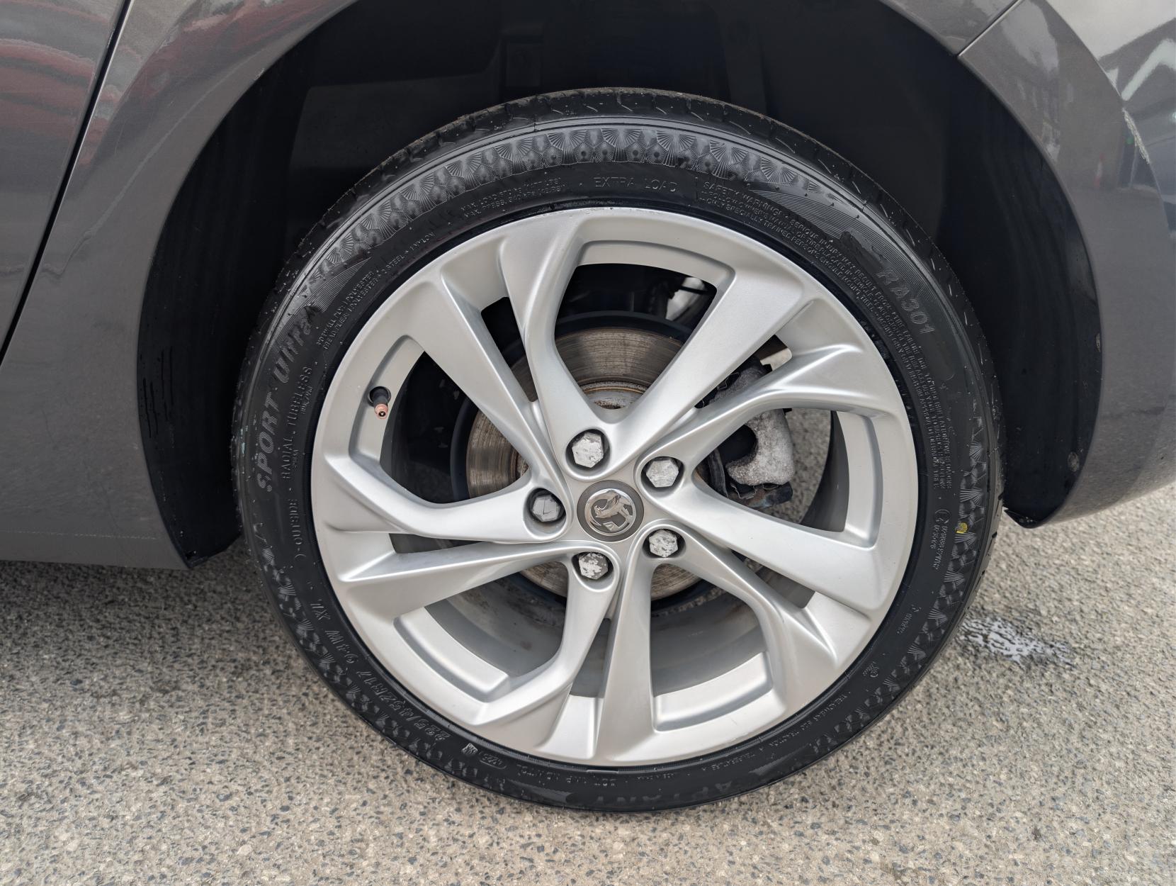 Vauxhall Astra 1.0i Turbo ecoFLEX SRi Hatchback 5dr Petrol Manual Euro 6 (s/s) (105 ps)