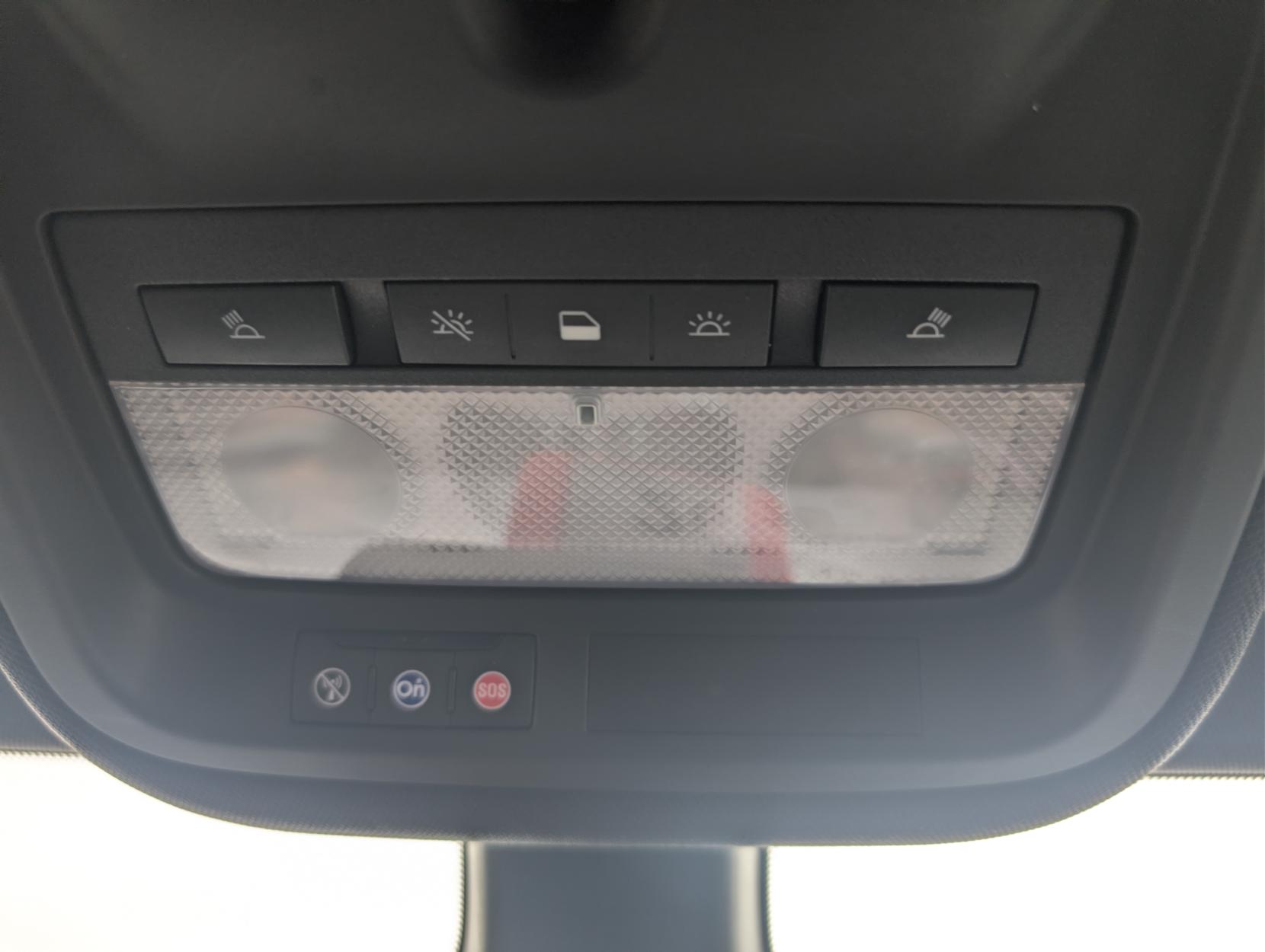 Vauxhall Astra 1.0i Turbo ecoFLEX SRi Hatchback 5dr Petrol Manual Euro 6 (s/s) (105 ps)