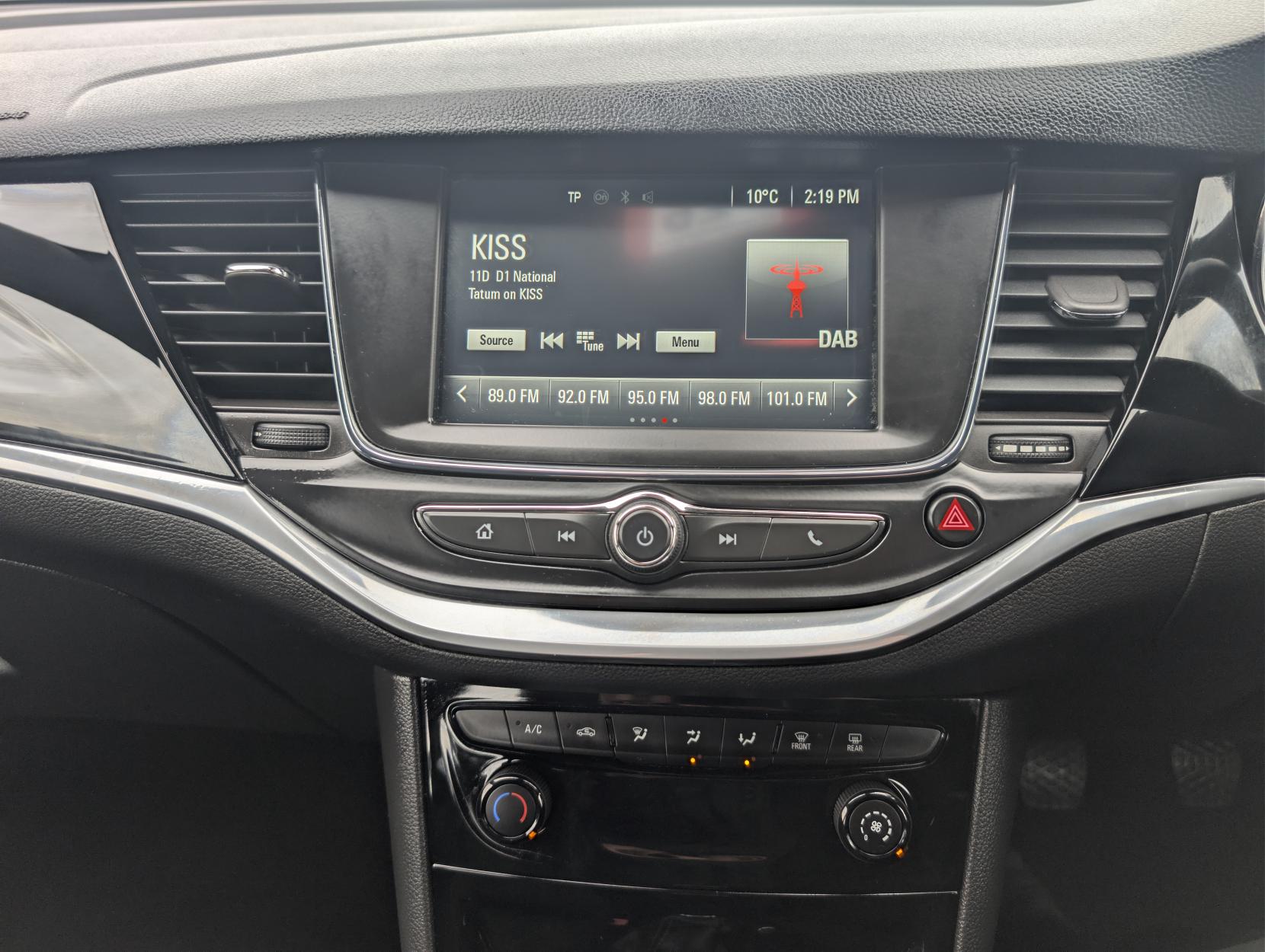 Vauxhall Astra 1.0i Turbo ecoFLEX SRi Hatchback 5dr Petrol Manual Euro 6 (s/s) (105 ps)