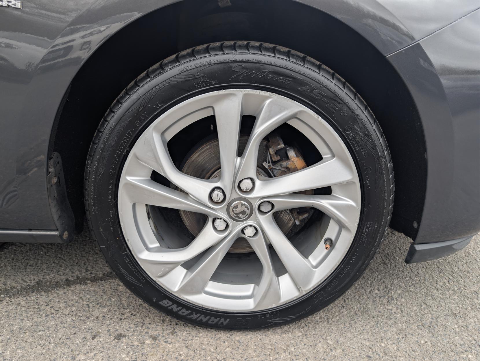 Vauxhall Astra 1.0i Turbo ecoFLEX SRi Hatchback 5dr Petrol Manual Euro 6 (s/s) (105 ps)